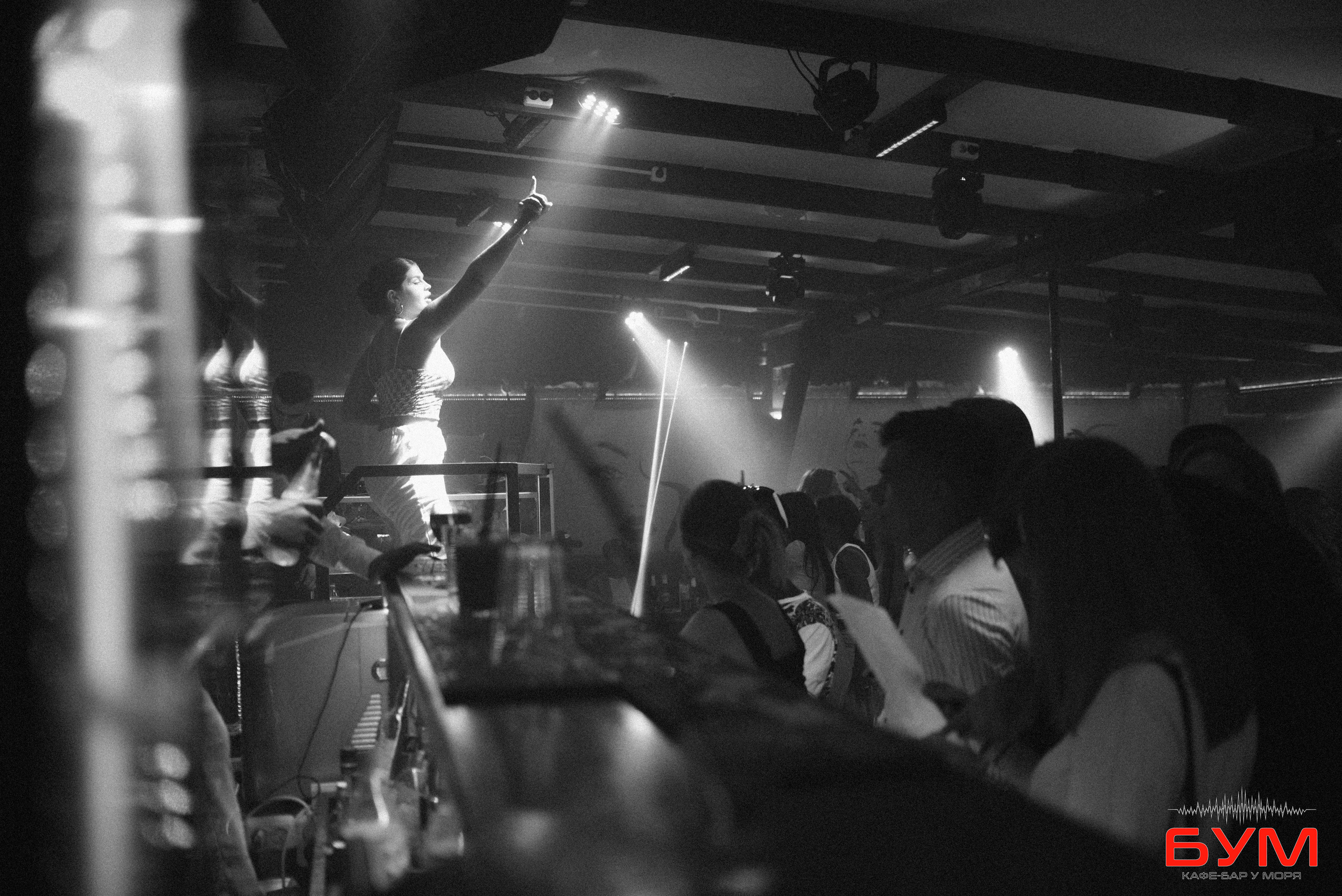 БУМ Бар у моря Открытие. Фотограф|КРЫМ| Владимир Комок