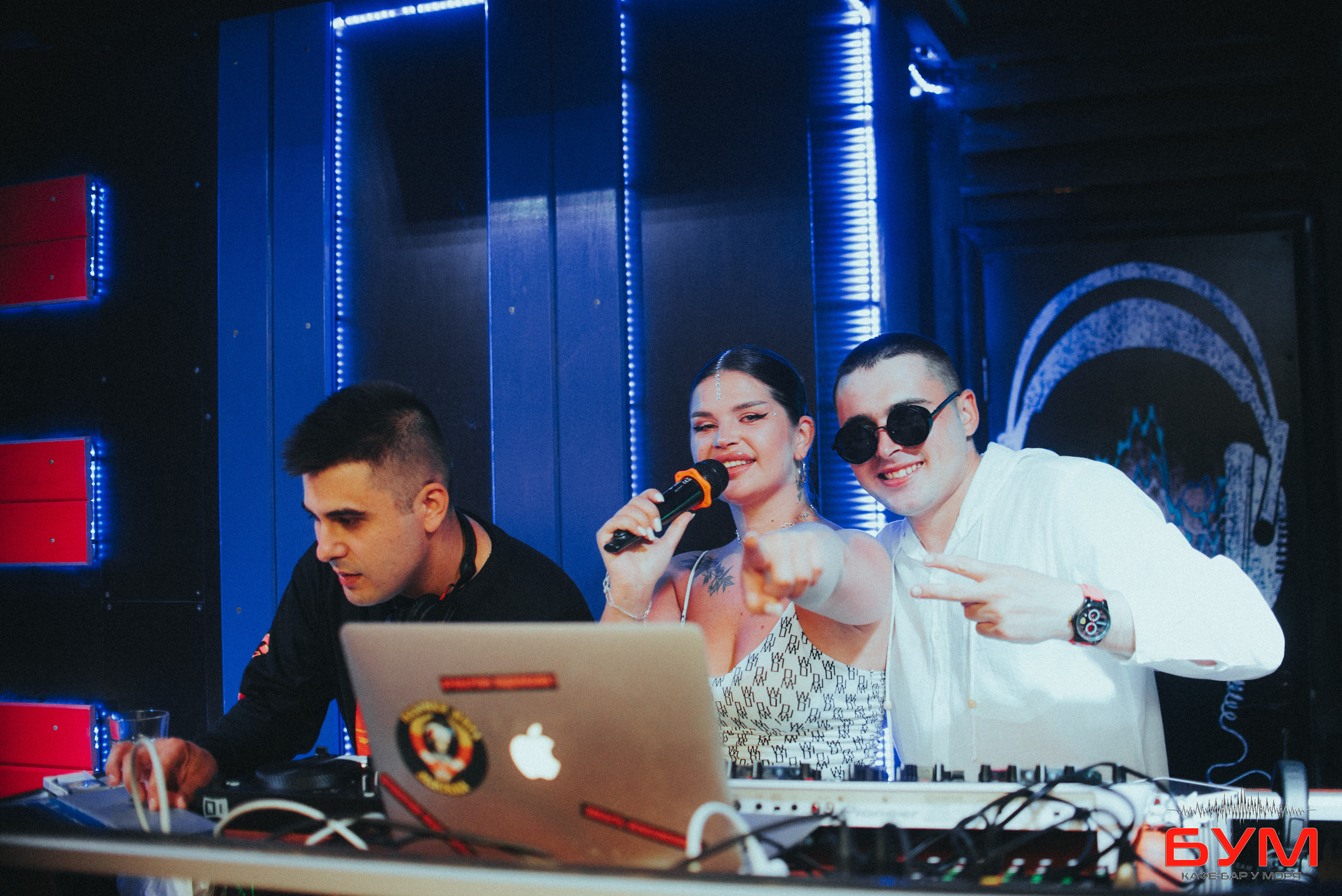 БУМ Бар у моря Открытие. Фотограф|КРЫМ| Владимир Комок