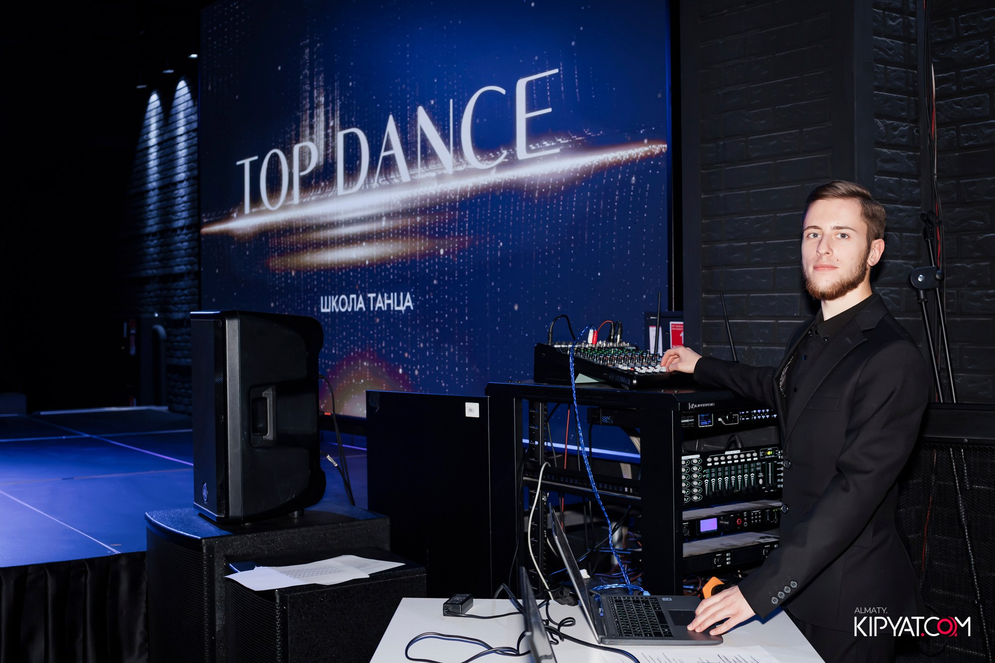 НОВОГОДНИЙ КОНЦЕРТ ШКОЛЫ ТАНЦА TOP DANCE. КИПЯТКОМ АЛМАТЫ! Фотосъемка мероприятий в Алматы