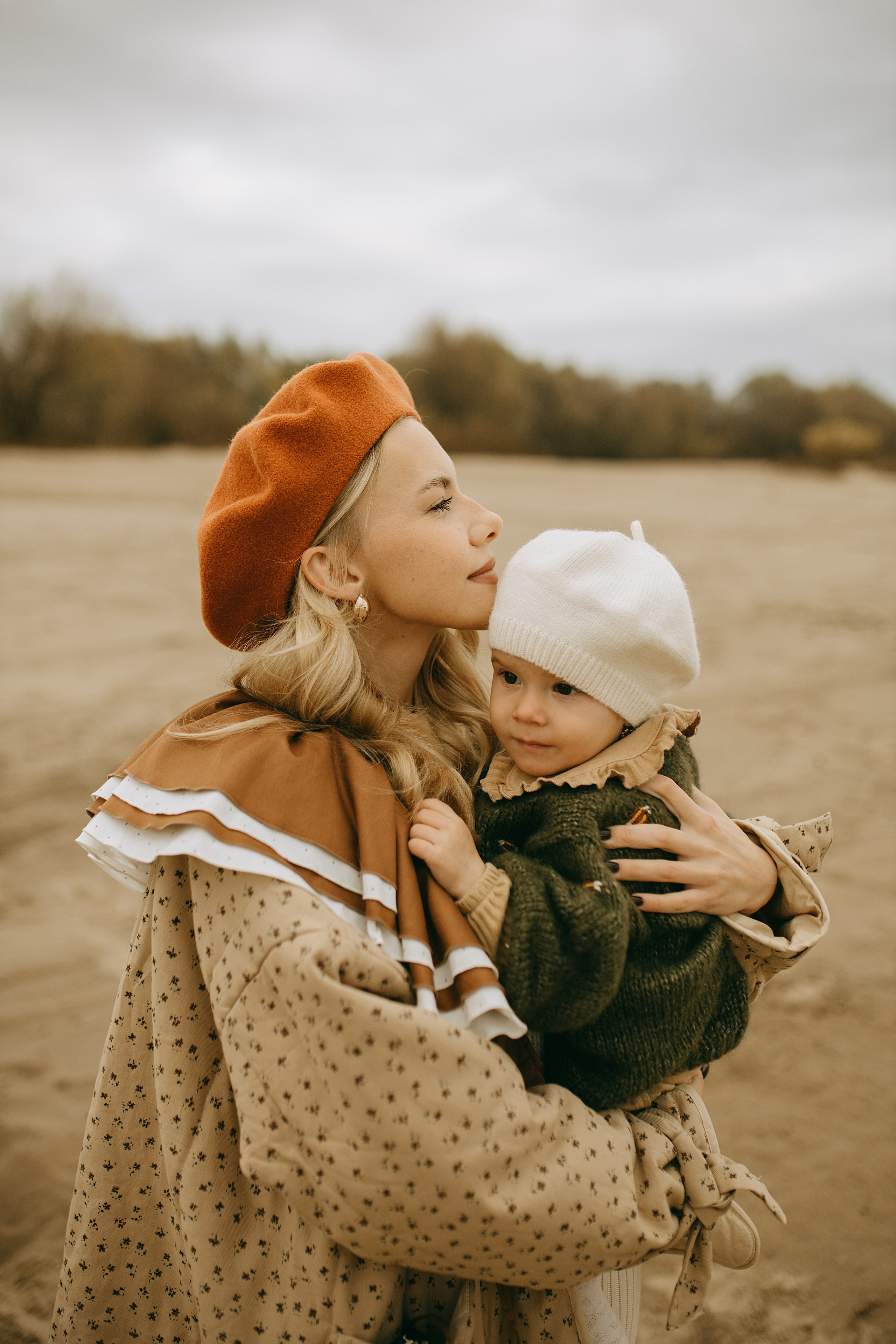 Прогулка у воды осенью. Семейный и детский фотограф в Рязани Екатерина Воронцова