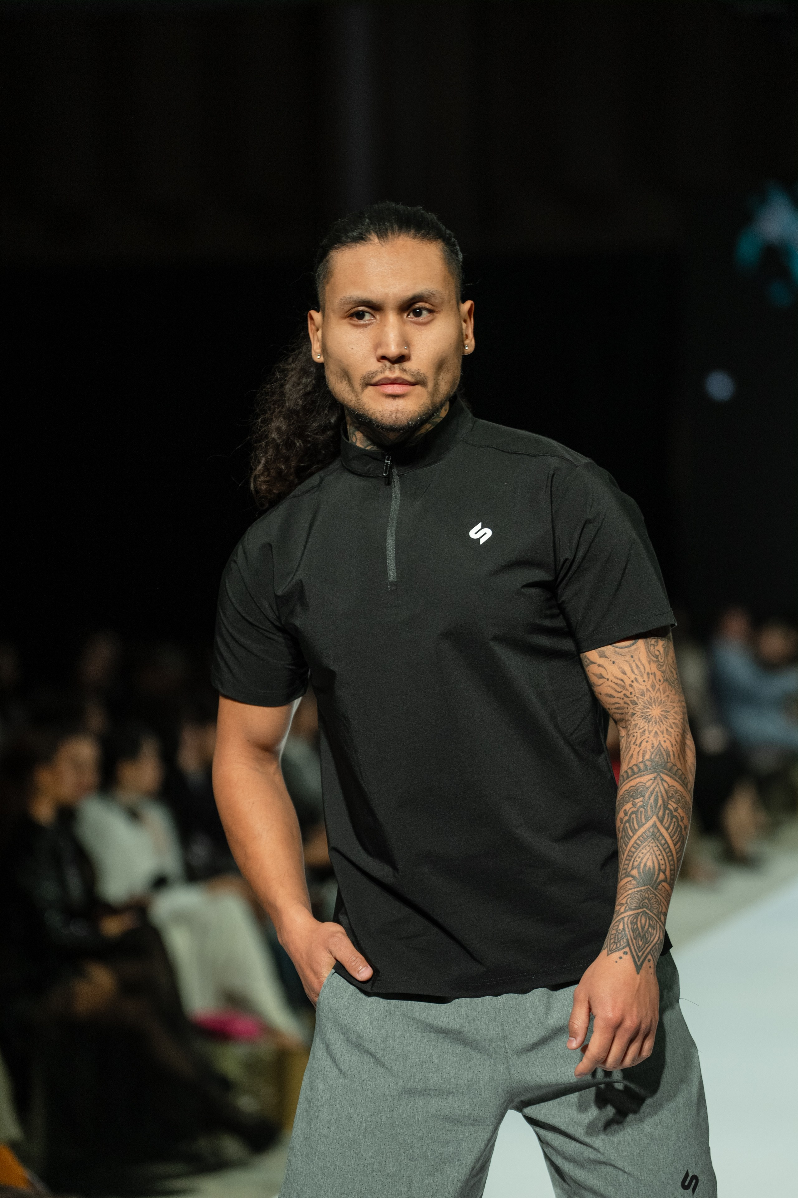 EURASIAN FASHION WEEK Husl Sport. Сайт Алматинского НЮ АРТ, будуар и фэшн фотографа Дениса Карпенко