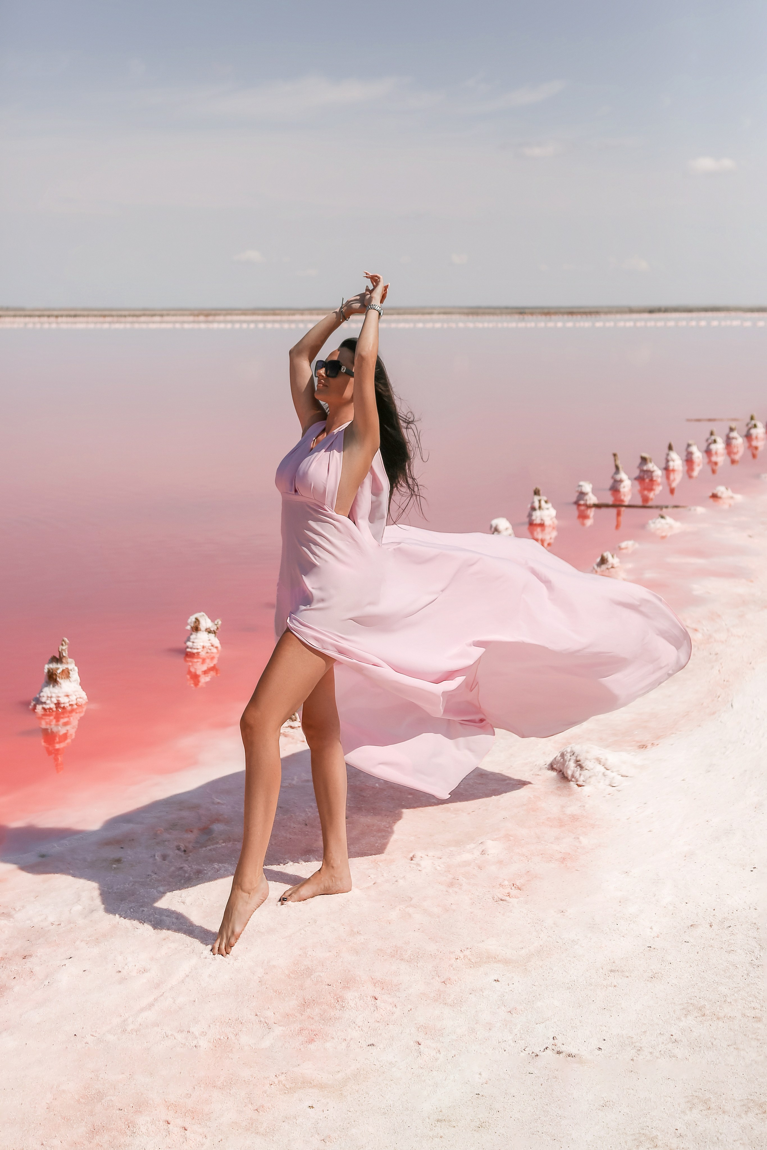 Женский фотограф - фотосессия у розового озера в Евпатории