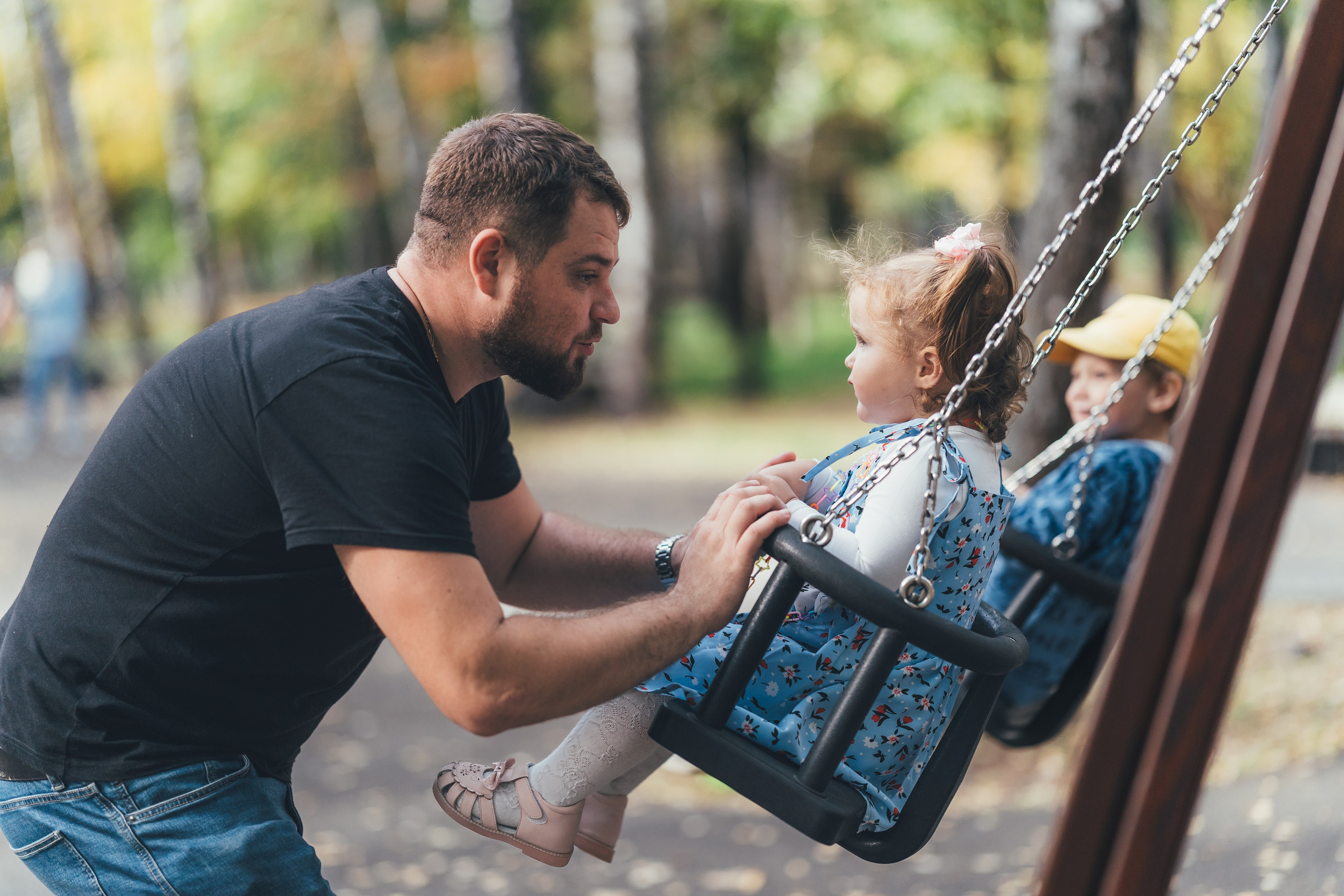 Денис с дочкой, Балашиха, парк Пехорка. Наталья Дукалова фотограф Щелково Королев Пушкино Москва Балашиха