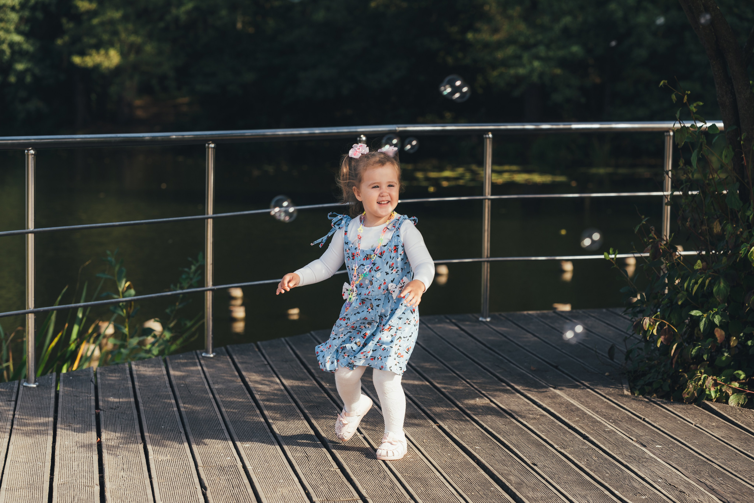 Денис с дочкой, Балашиха, парк Пехорка. Наталья Дукалова фотограф Щелково Королев Пушкино Москва Балашиха