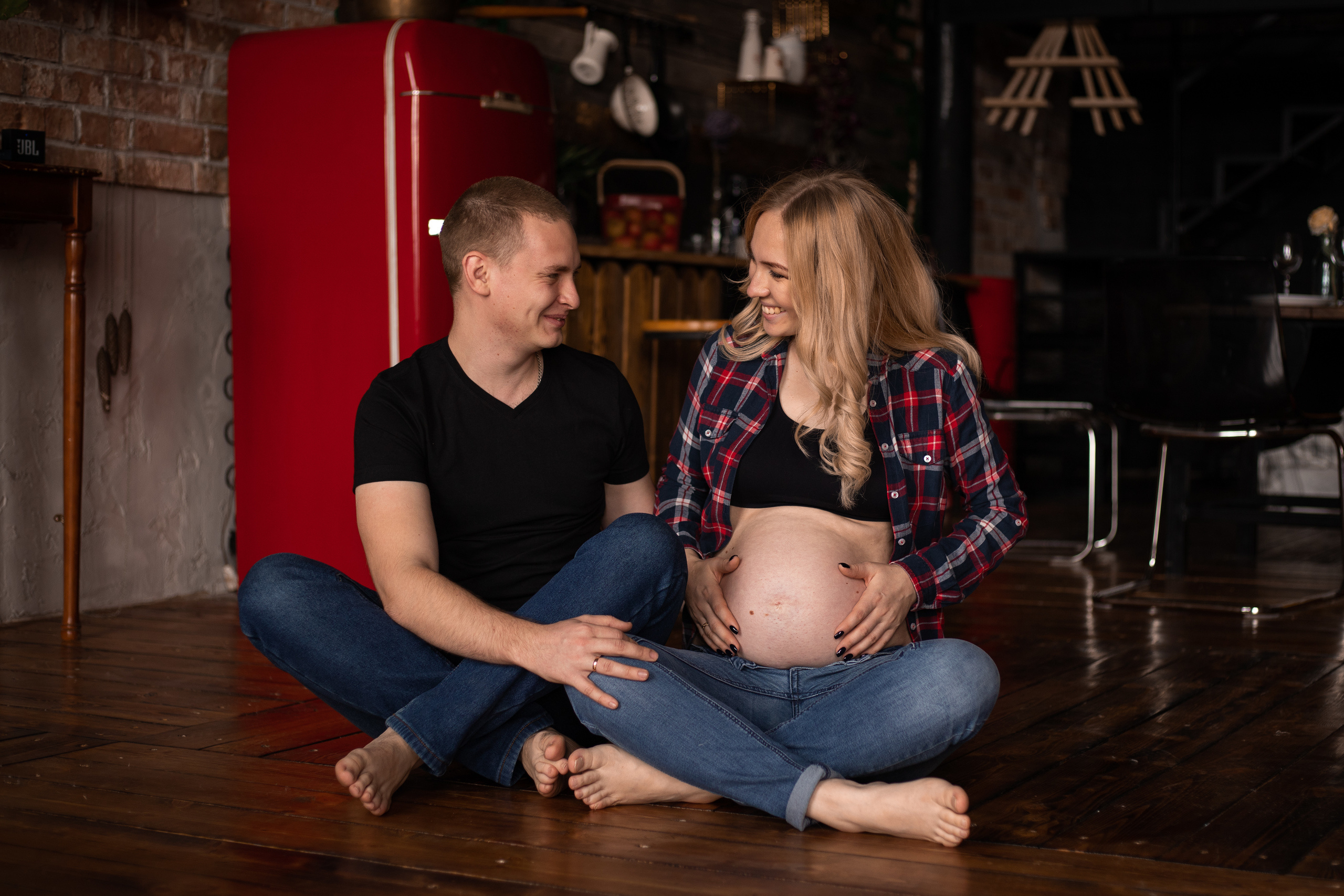 Фотосессия беременности в студии. Екатерина Новикова — семейный и свадебный фотограф. Москва, МО