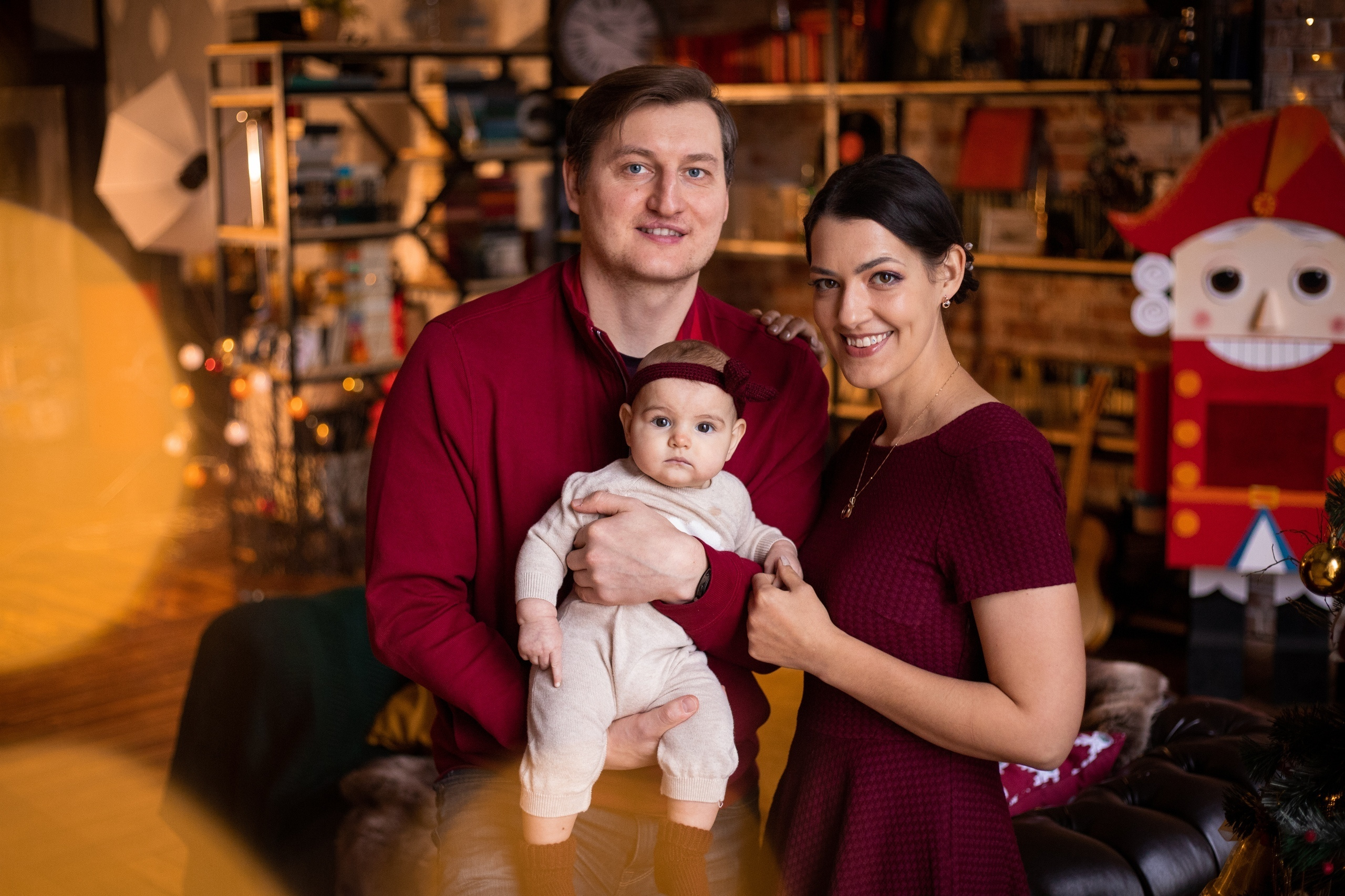 Новогодняя семейная фотосессия с новорожденным. Екатерина Новикова — семейный и свадебный фотограф. Москва, Московская