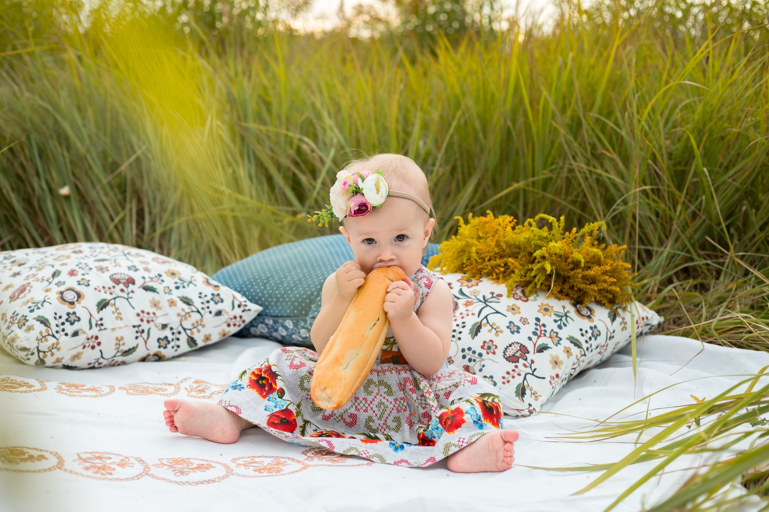 Семейная фотосессия в поле. Екатерина Новикова — семейный и свадебный фотограф. Москва, Московская