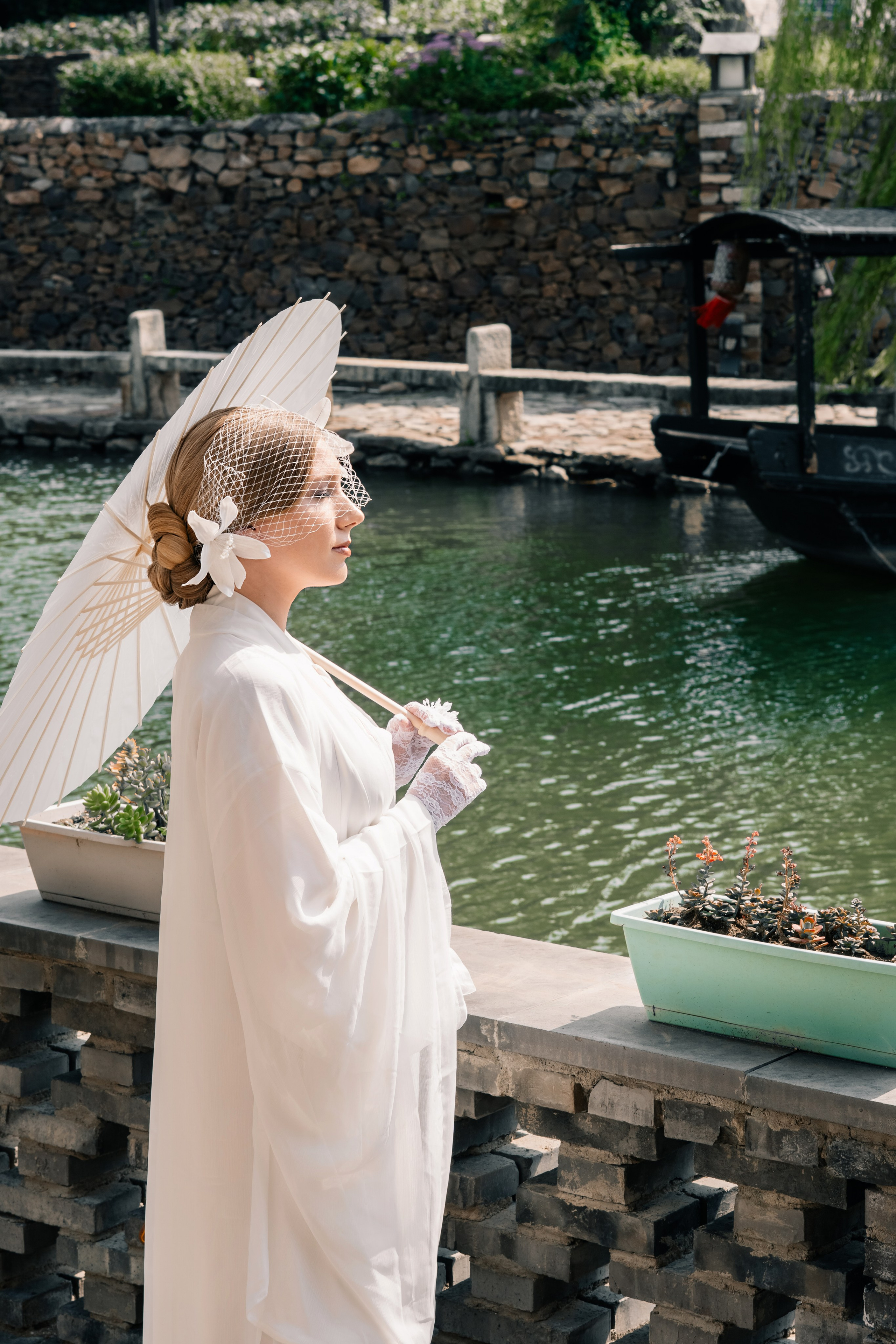 Photoshoot in traditional Chinese dresses