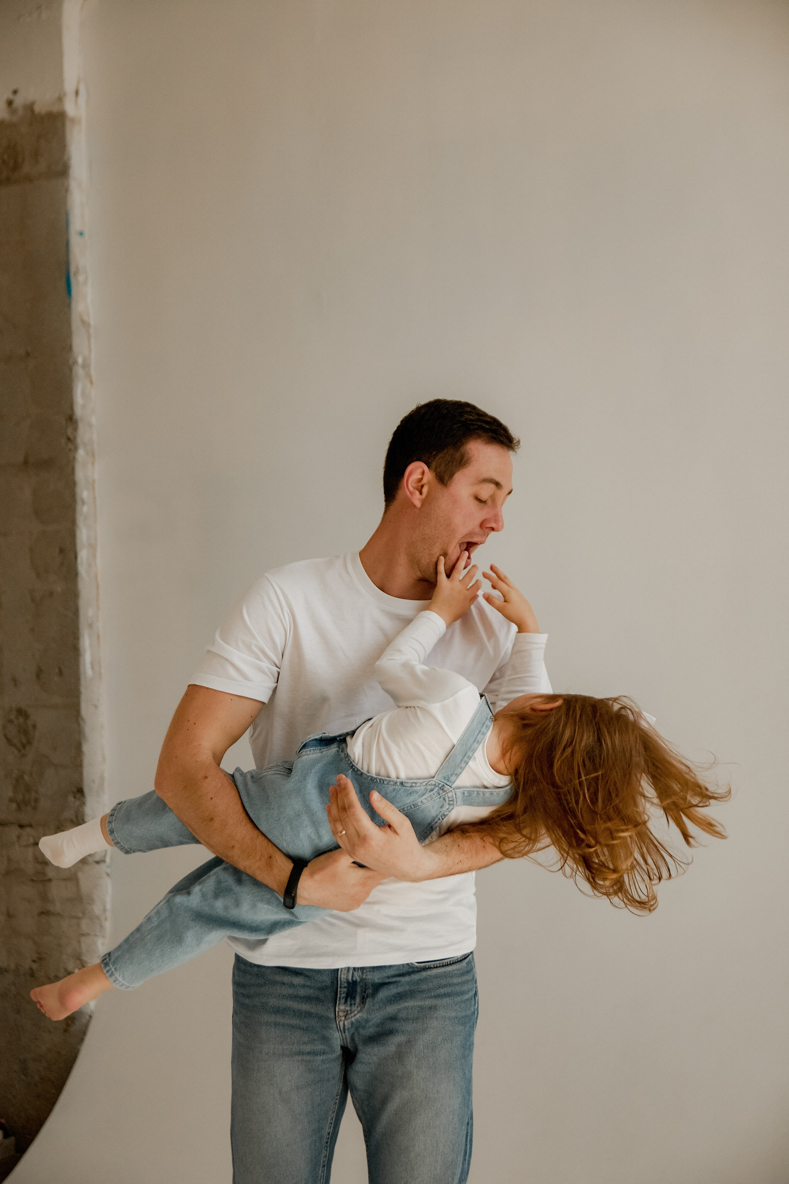 Женя Даша Софи. Фотограф Валерия Крахмалева