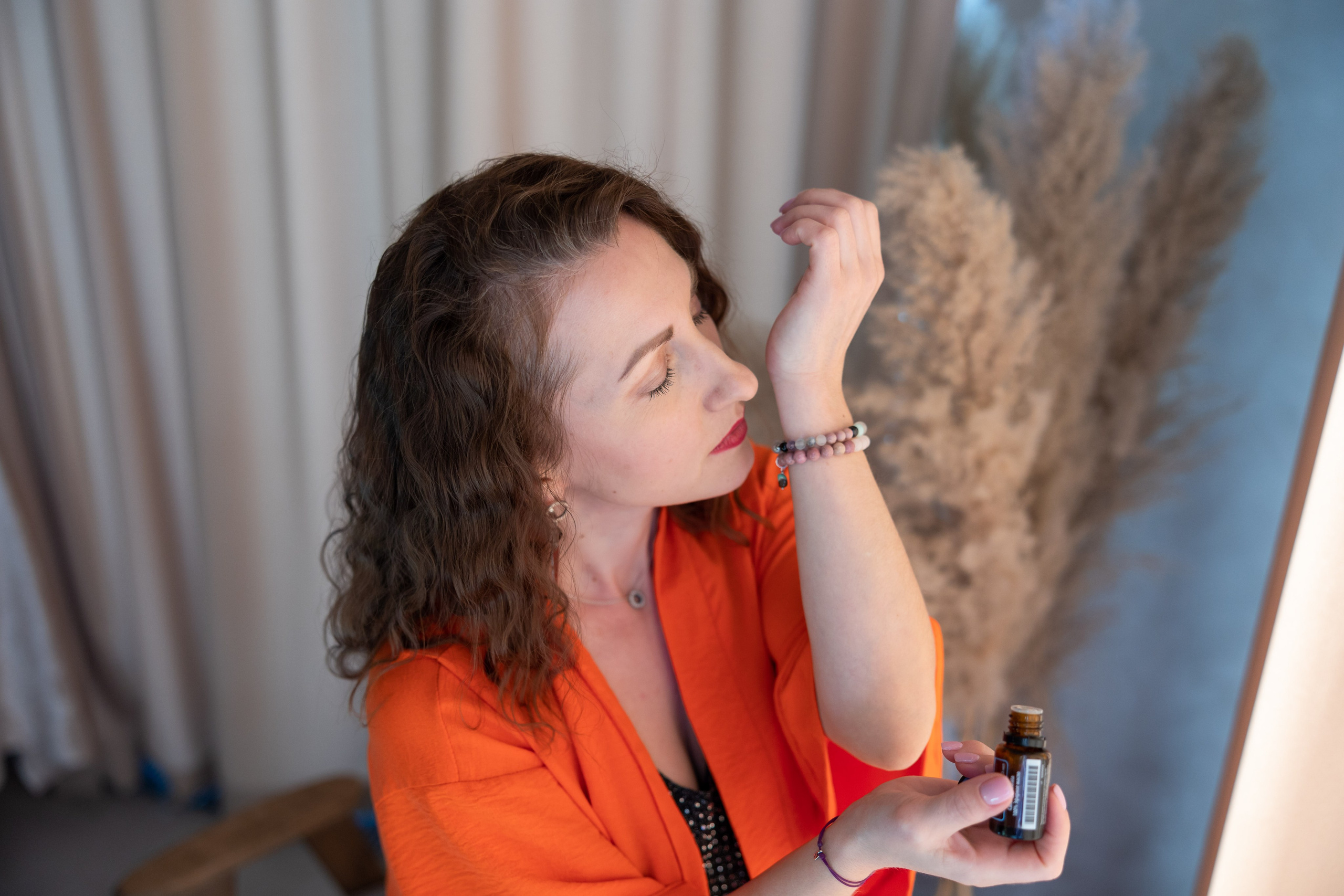 Репортажные съемки Санкт-Петербург. Ароматестирование по методу Аромакод и Нейростатус в Санкт-Петербурге