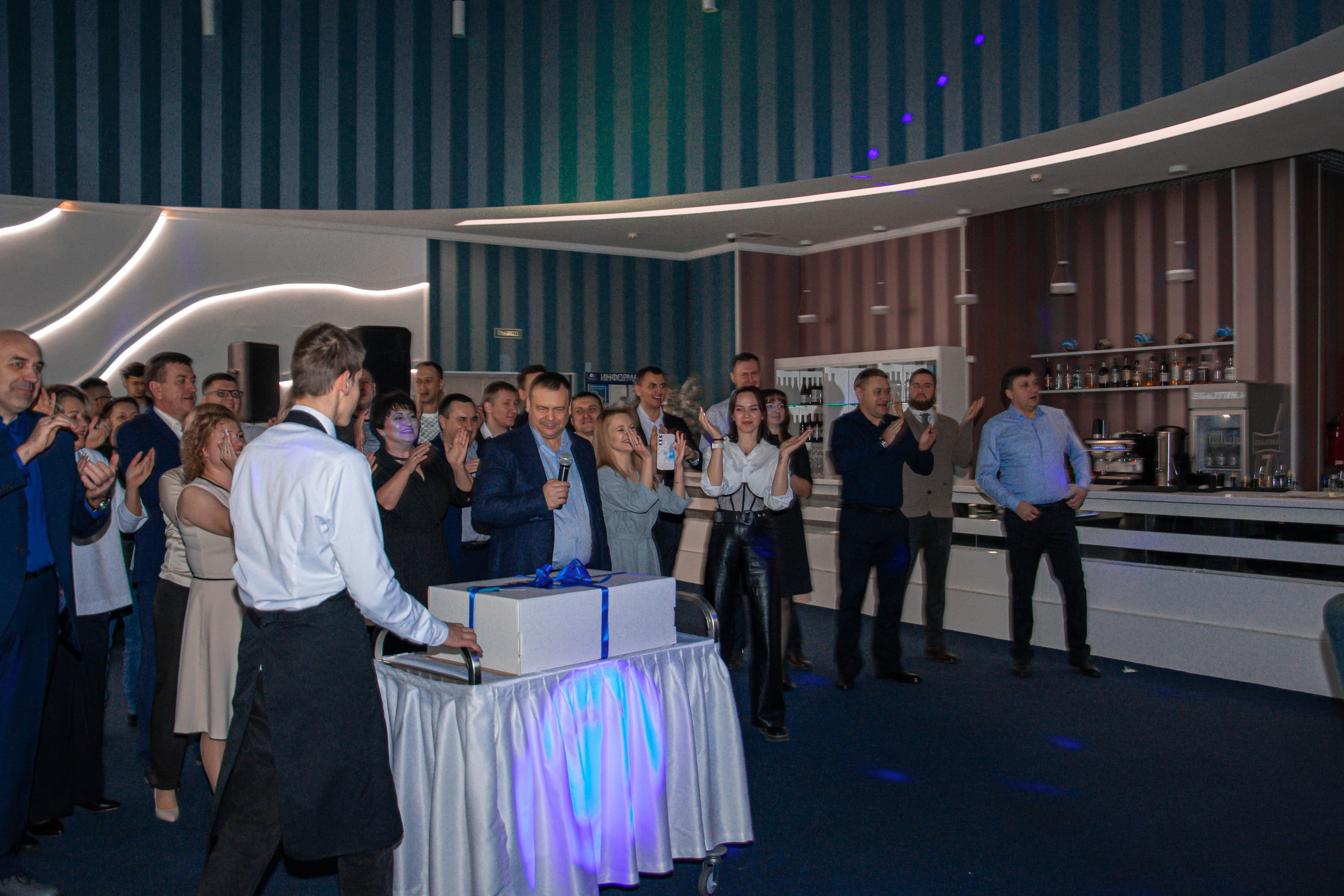 Корпоратив. Женский фотограф в Людиново и Киров