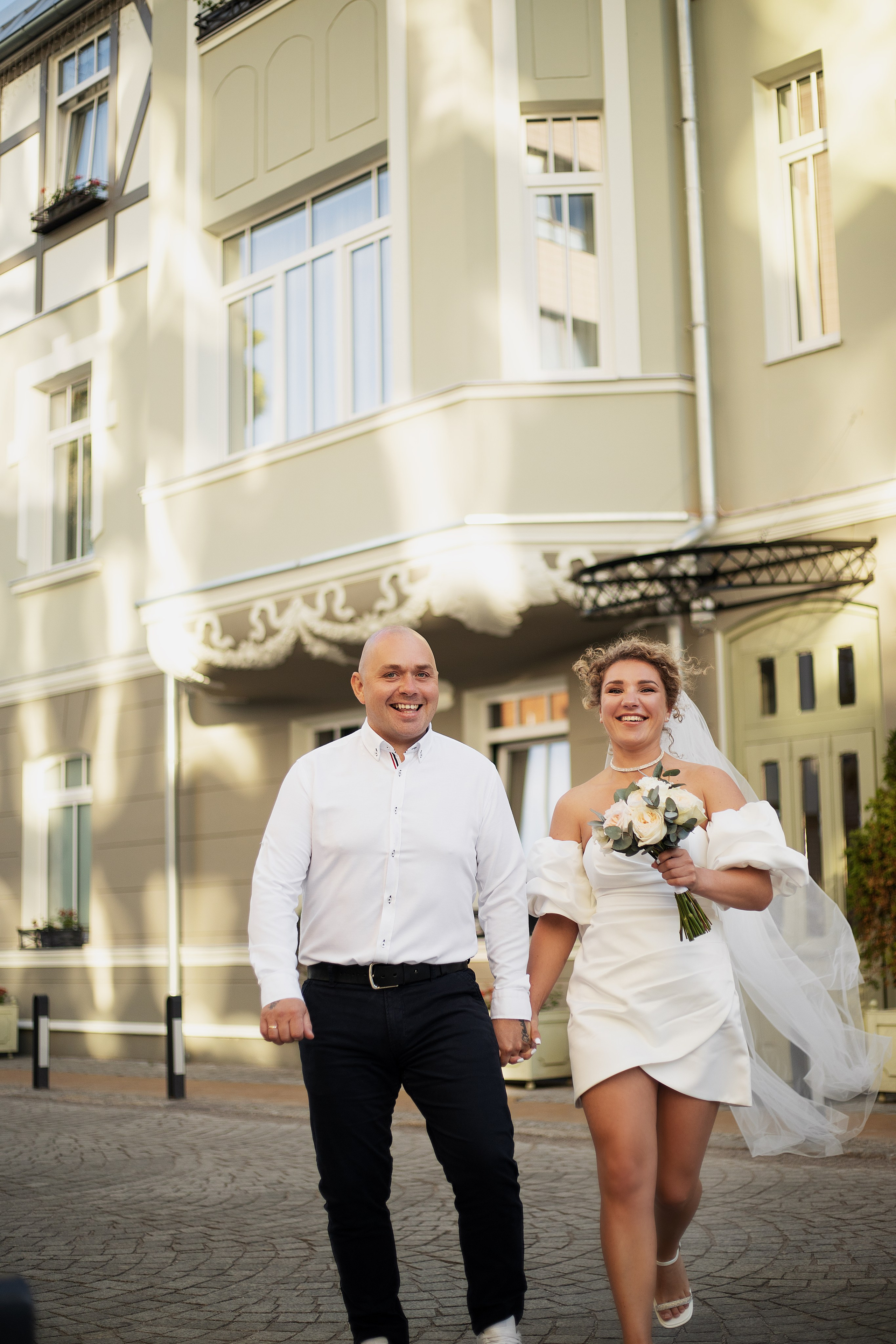 Свадебные прогулки (свадьба для двоих). Контент-фотограф в Калининграде (Москве) Наталья Кеворкова