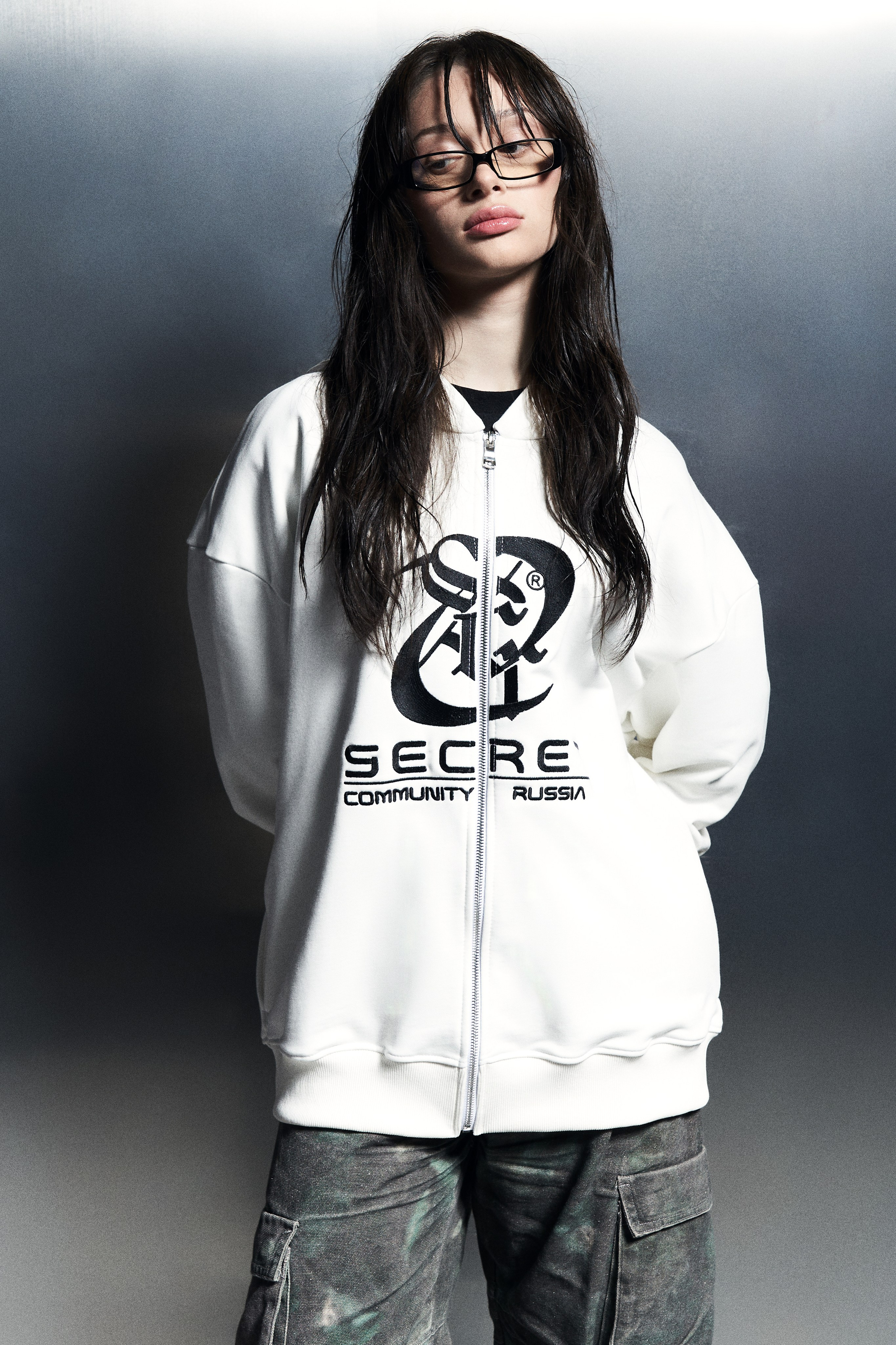 SCRMERCH — CLOSED DROP. DINIS MUSTAFIN | PHOTOGRAPHY