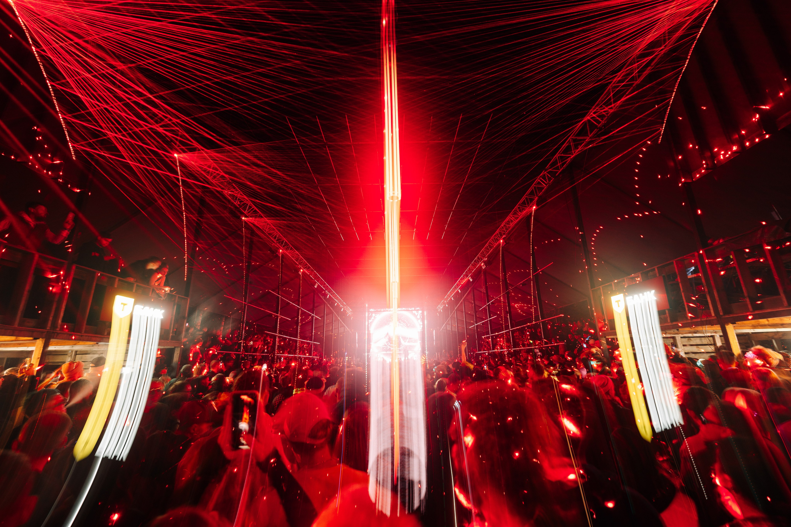 Signal 2024. @tomrus: Рустам Шагиморданов — фотограф