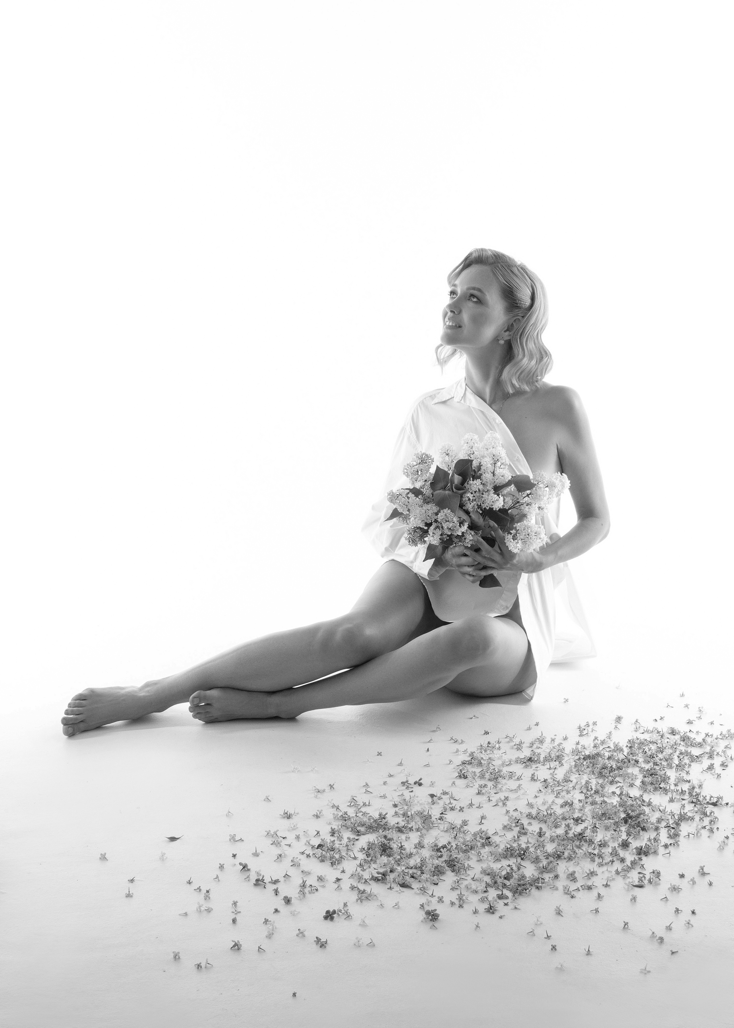 Надежда и сирень. Фотограф беременности в Екатеринбурге Илона Филатьева