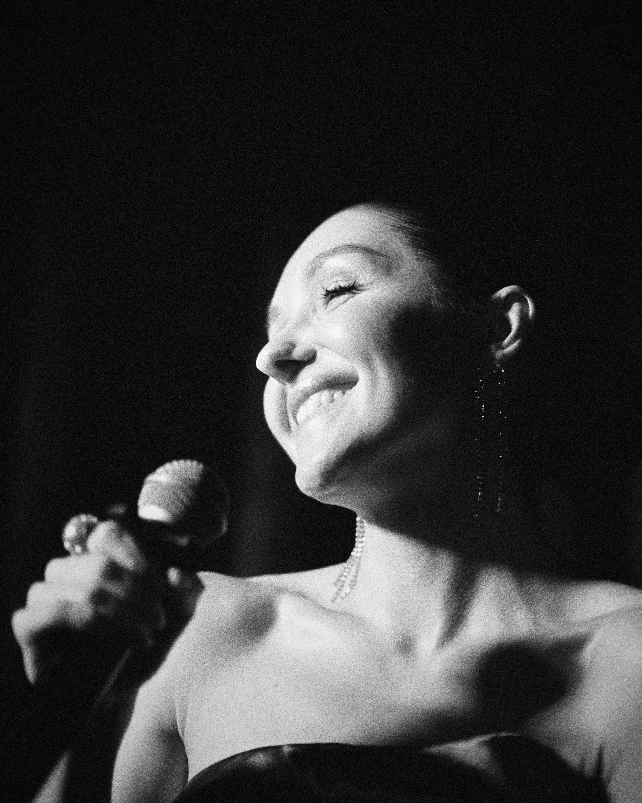 Фотосессии на пленочный фотоаппарат Nikon F6