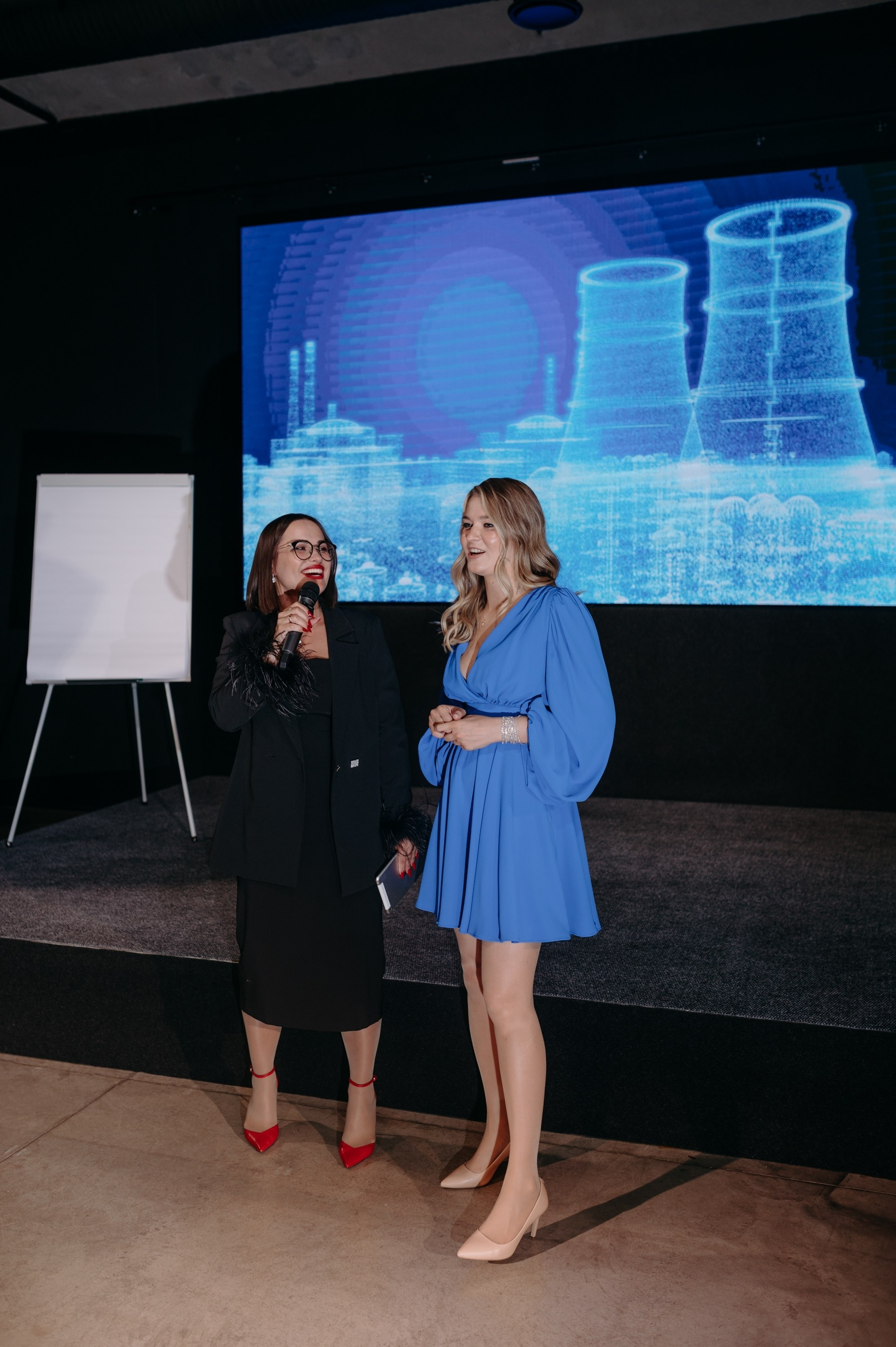 Ведущая Наталья Бойчук. Проведение корпоративов в Москве. Проведение новогодних корпоративов в Москве. Новогодний корпоратив в Москве.