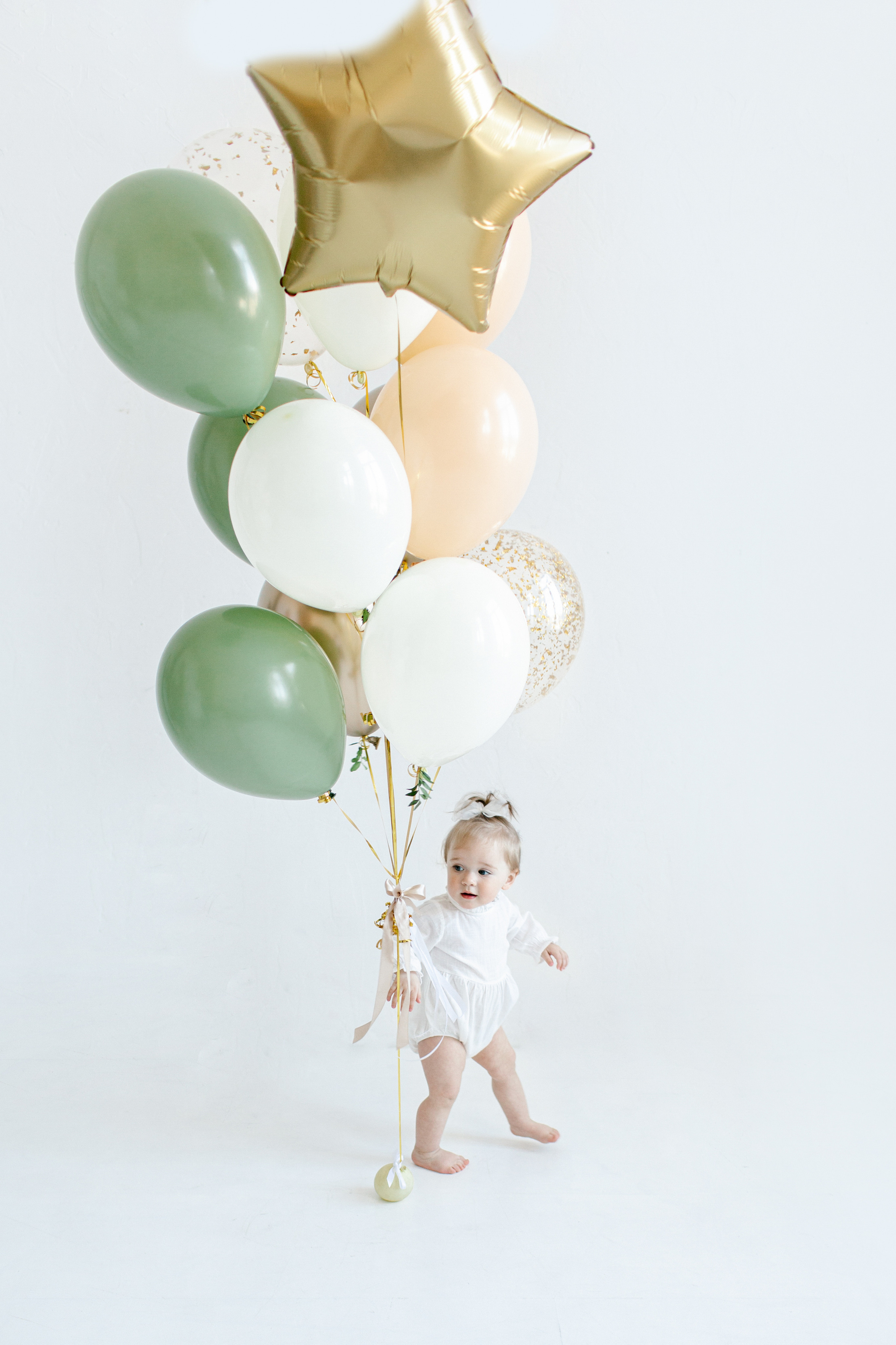 УЛЬЯНЕ ОДИН ГОД. Детский фотограф в Санкт-Петербурге Юлия Ивантей