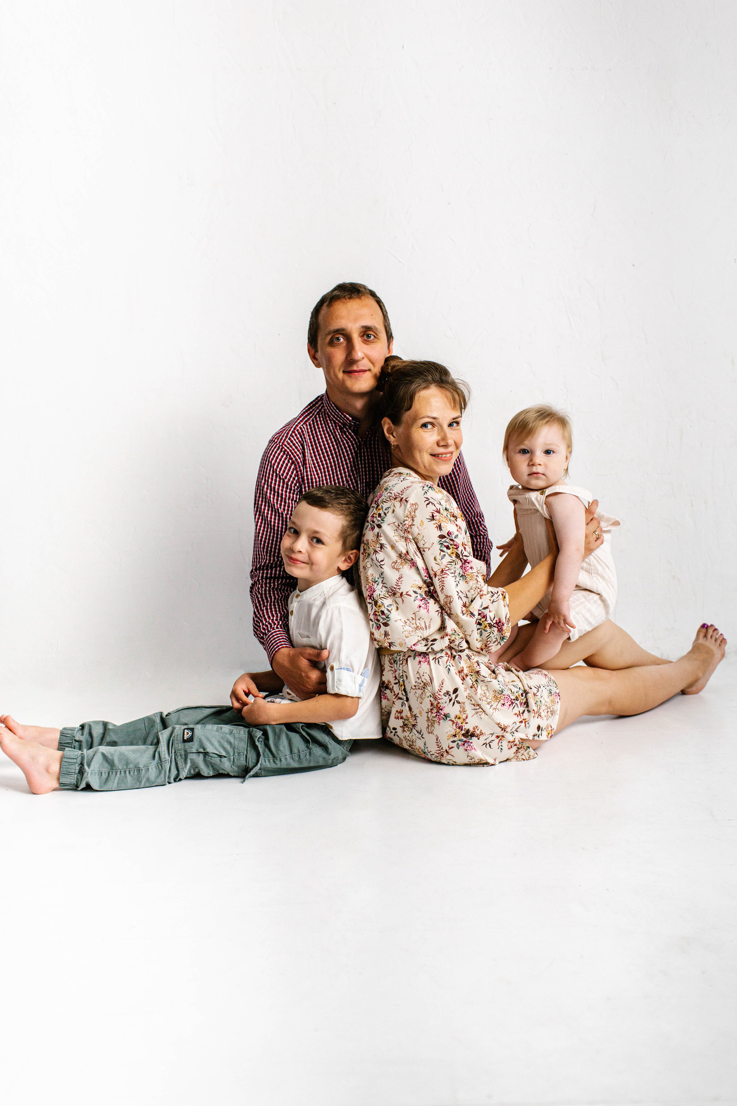 ИВАН ЮЛИЯ АРТЁМ ДЕНИС. Детский фотограф в Санкт-Петербурге Юлия Ивантей