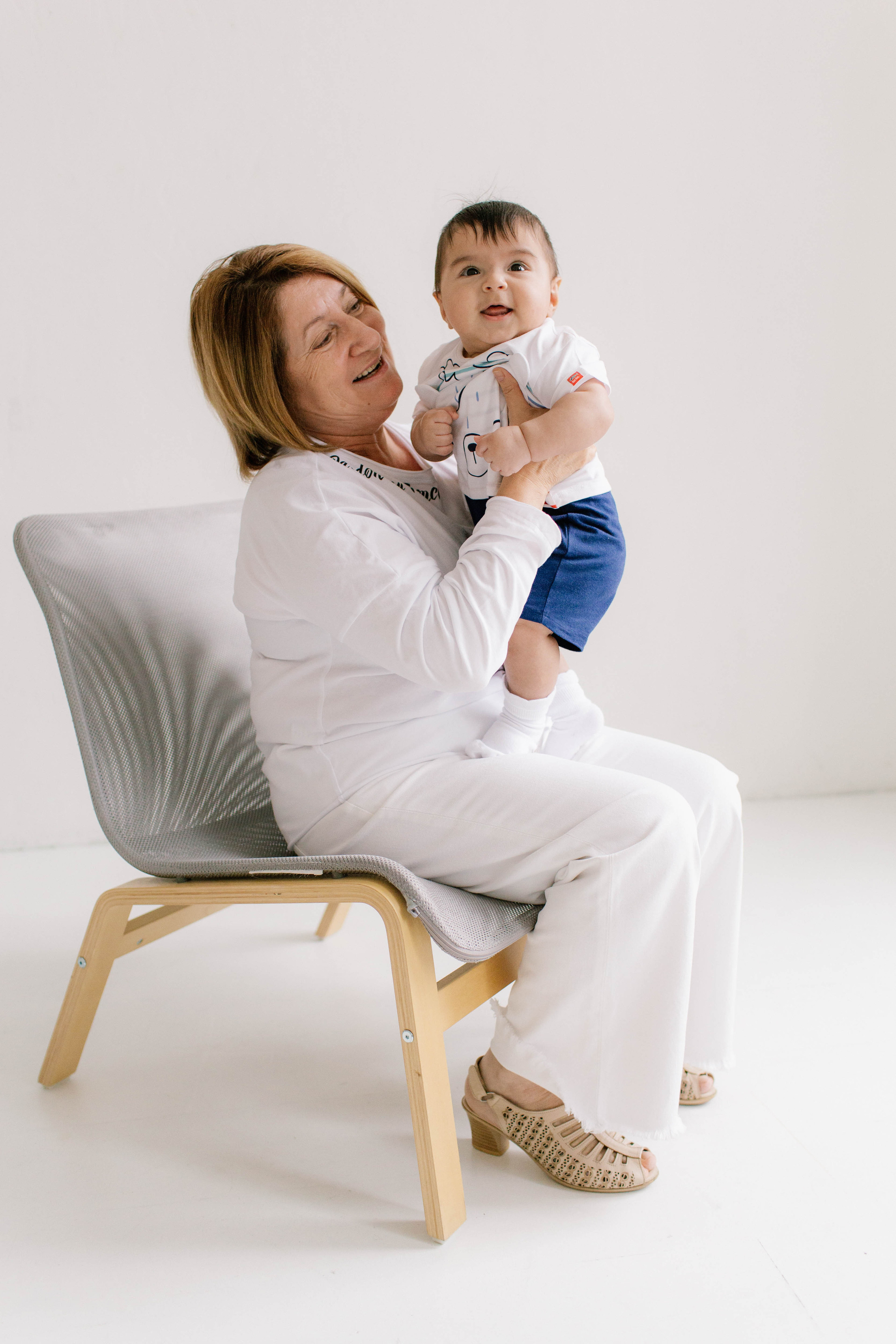 МАЙКЛ С БАБУШКОЙ. Детский фотограф в Санкт-Петербурге Юлия Ивантей