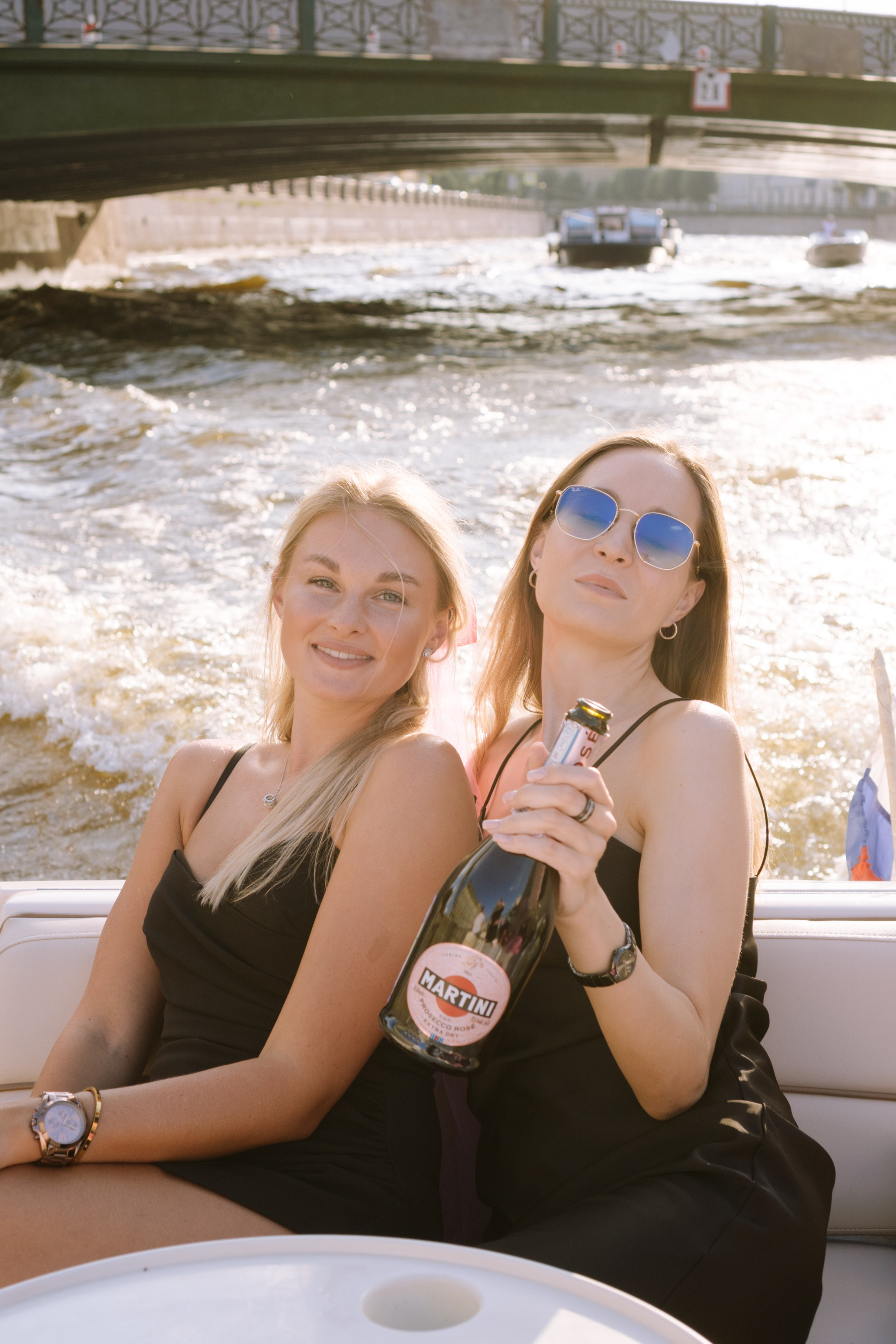 ДЕВИЧНИК НА КАТЕРЕ. Профессиональный фотограф, Санкт-Петербург — Виктория Богомолова