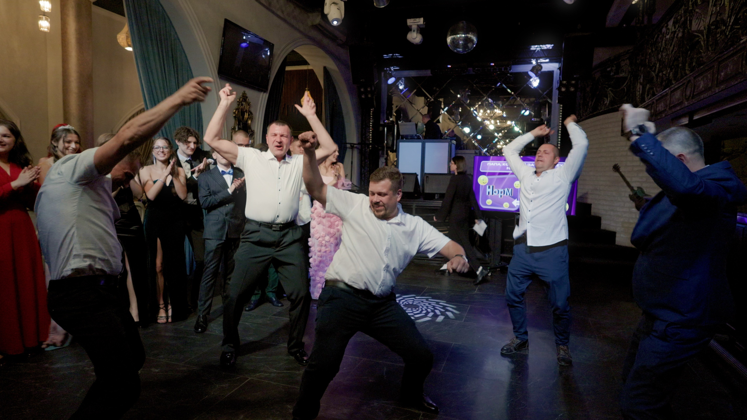 Выпускной фильм в школе № 39. Видеограф Павел Борисов | Москва | СПБ | Брянск