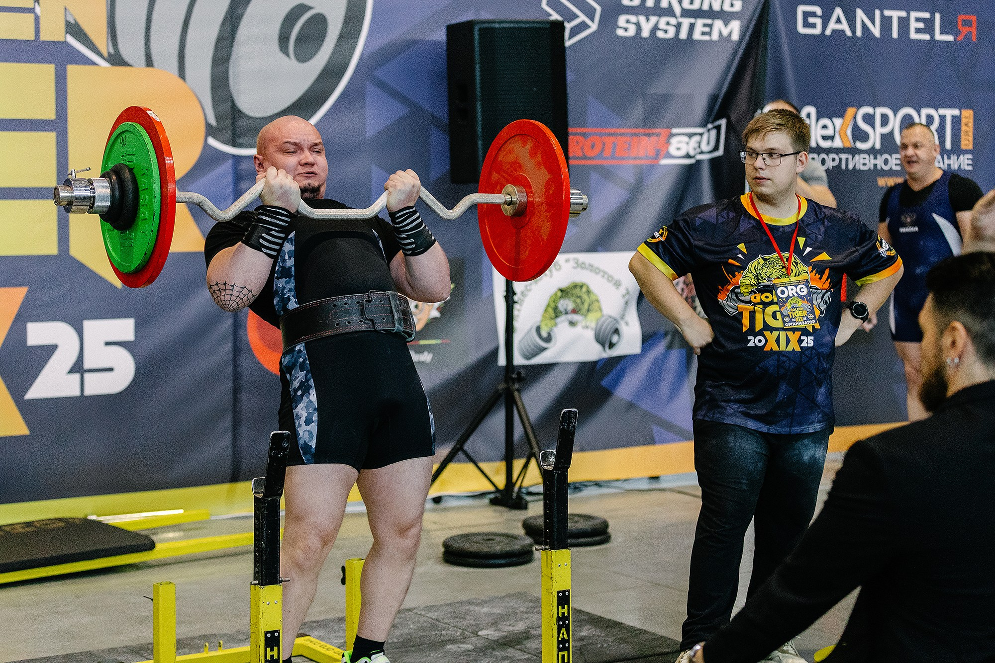 GOLDEN TIGER — XIX. Семейный и репортажный фотограф Наташа Давыдова