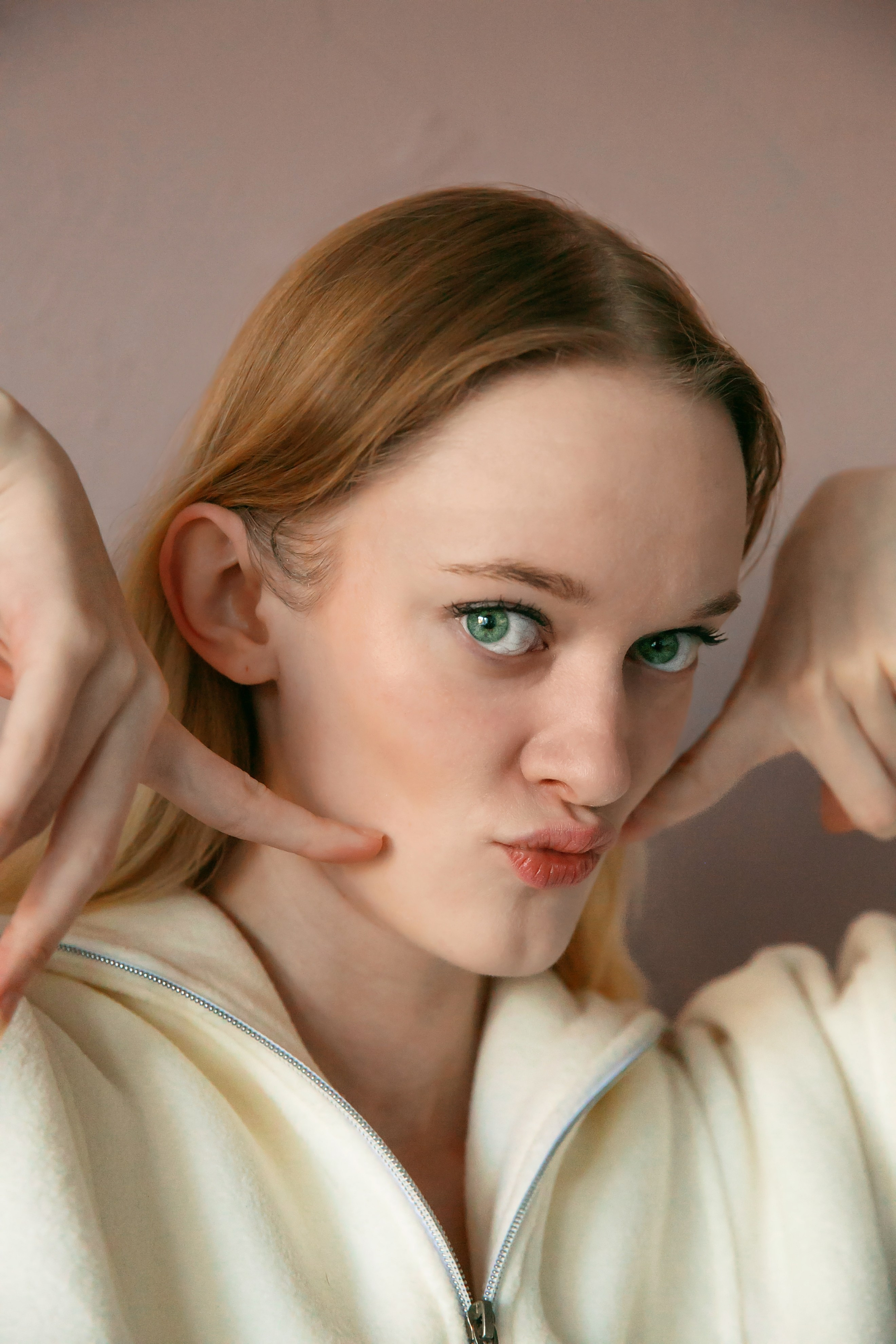 Настя. Совместные съемки для брендов по всей России