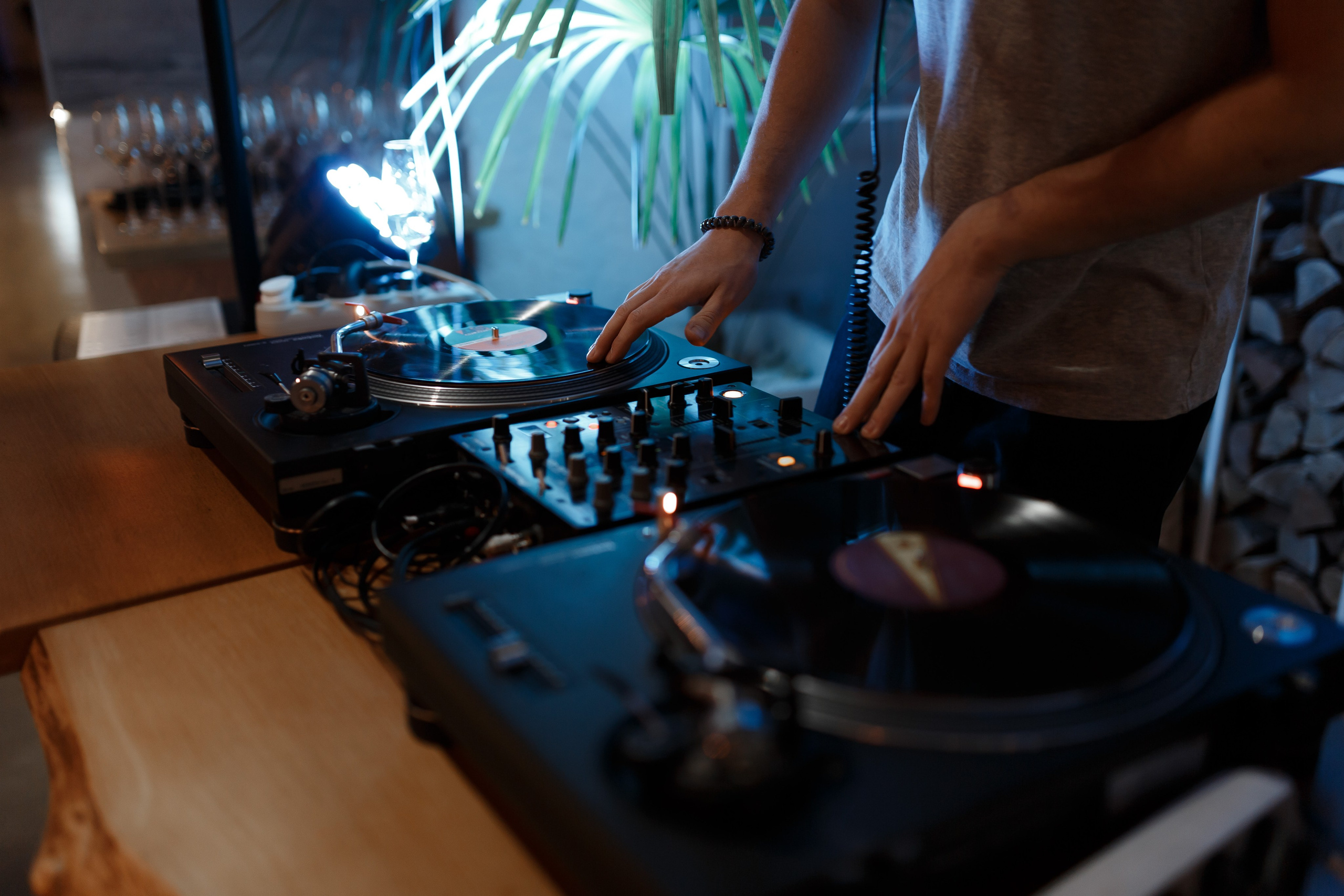 Модный показ в Пицца-Бар. Портретный фотограф в Симферополе Екатерина Аляпина