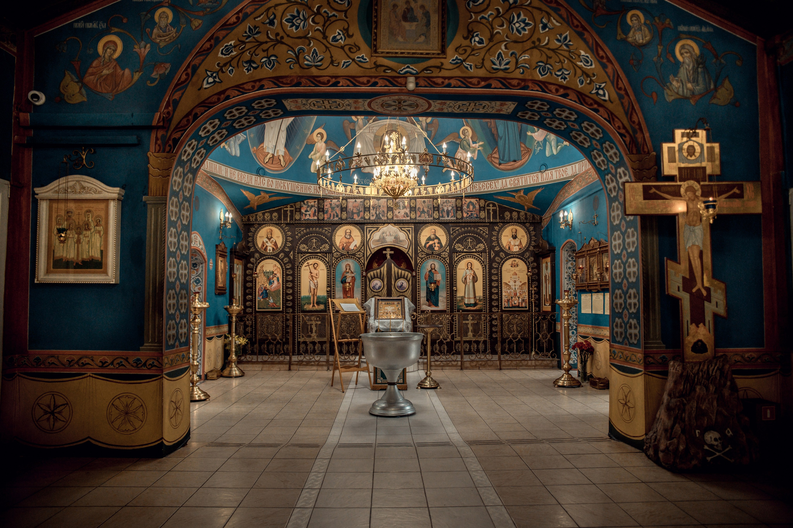 Таинство Крещения Филиппа, Храм святых Новомучеников и Исповедников Российских г. Волжский. Церковный, семейный и репортажный фотограф Волгоград, Волжский