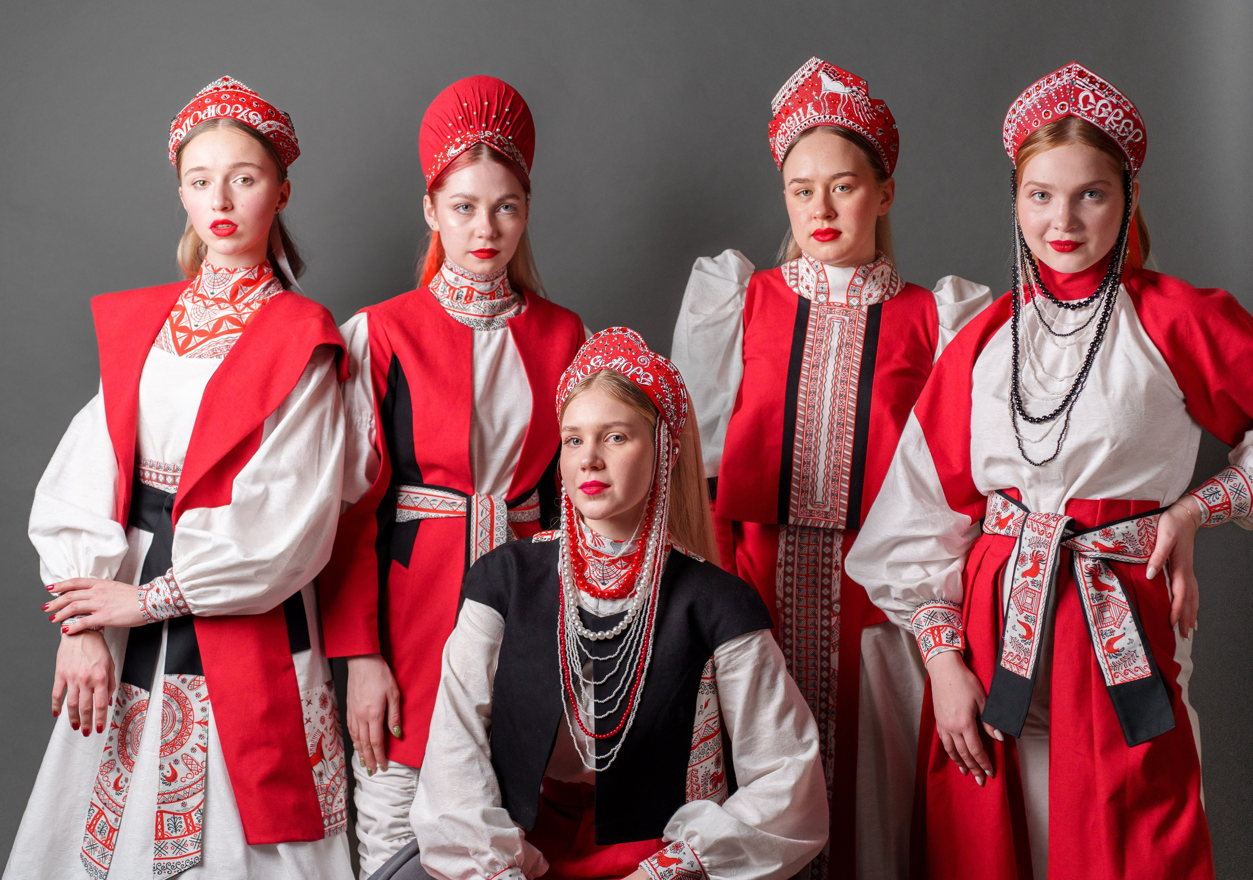 Коллекция одежды Елены Мошкиной «Мезень». Фотограф в Санкт-Петербурге Ибрагимова Алина