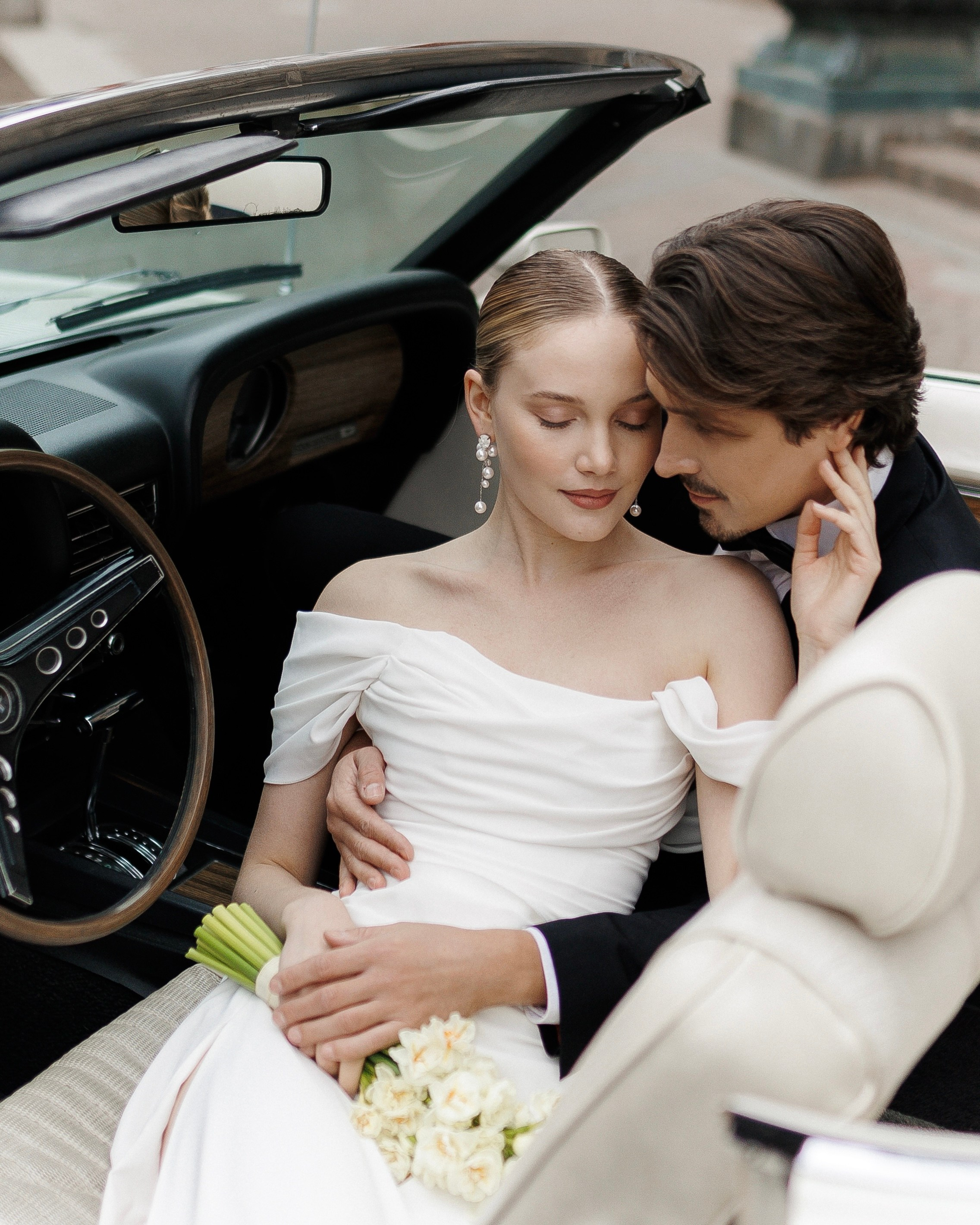 ···. Свадебный фотограф в Санкт-Петербурге Александра Чукавина