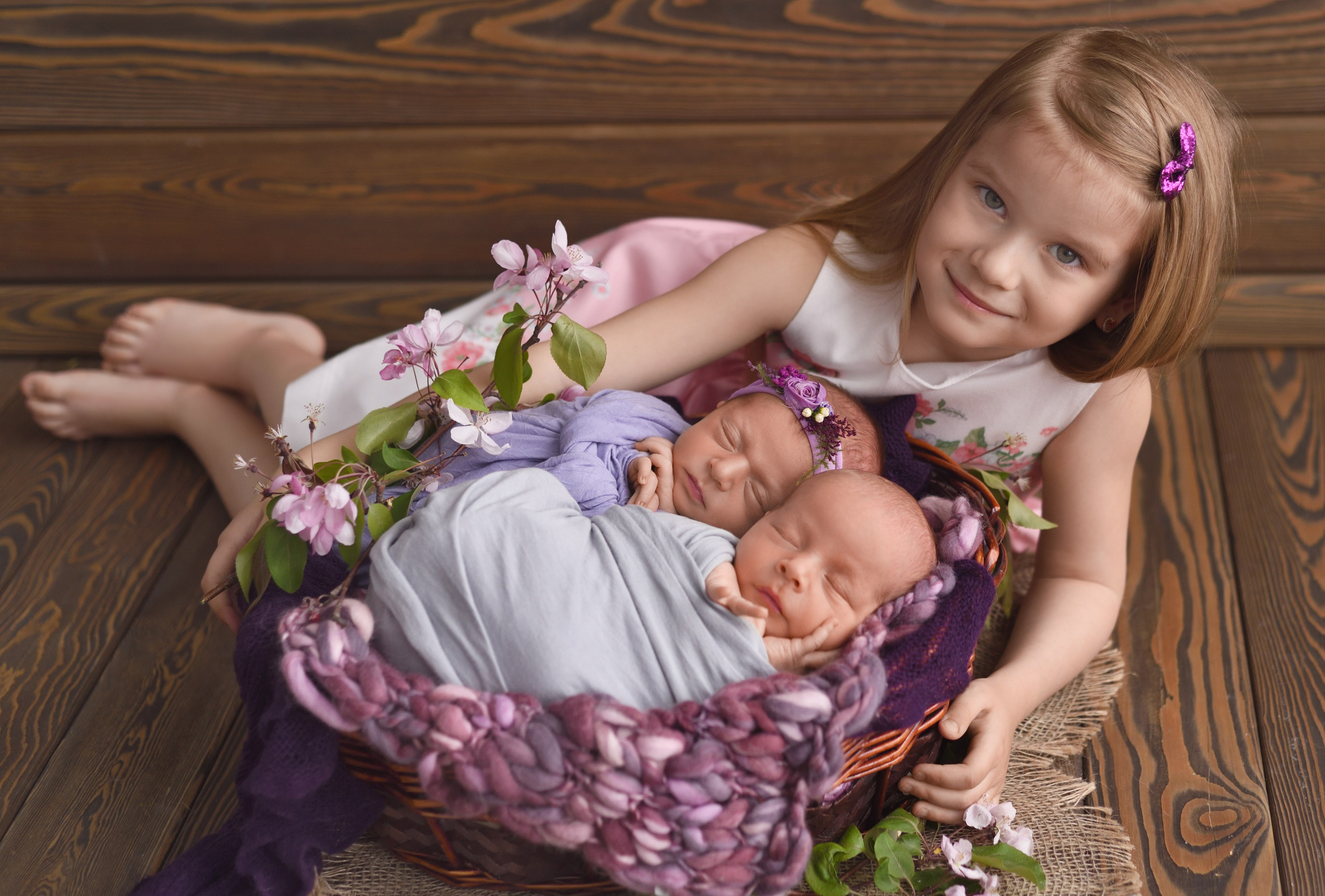 Новорожденные малыши. Детский и семейный Фотограф г. Красноярск