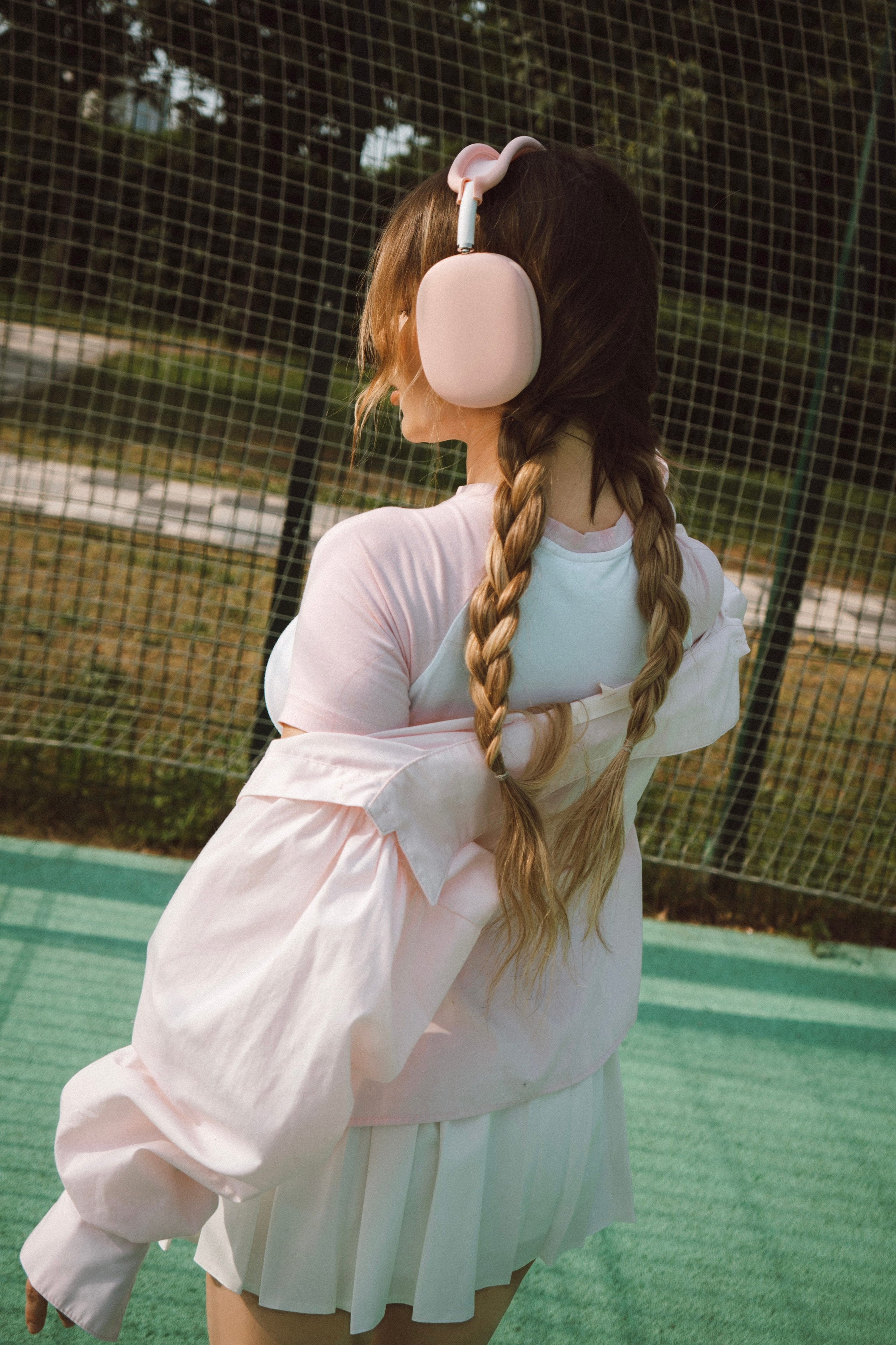 Ретро съемка с роликами — модель Евгения. Фотограф Москва и Видеограф Москва