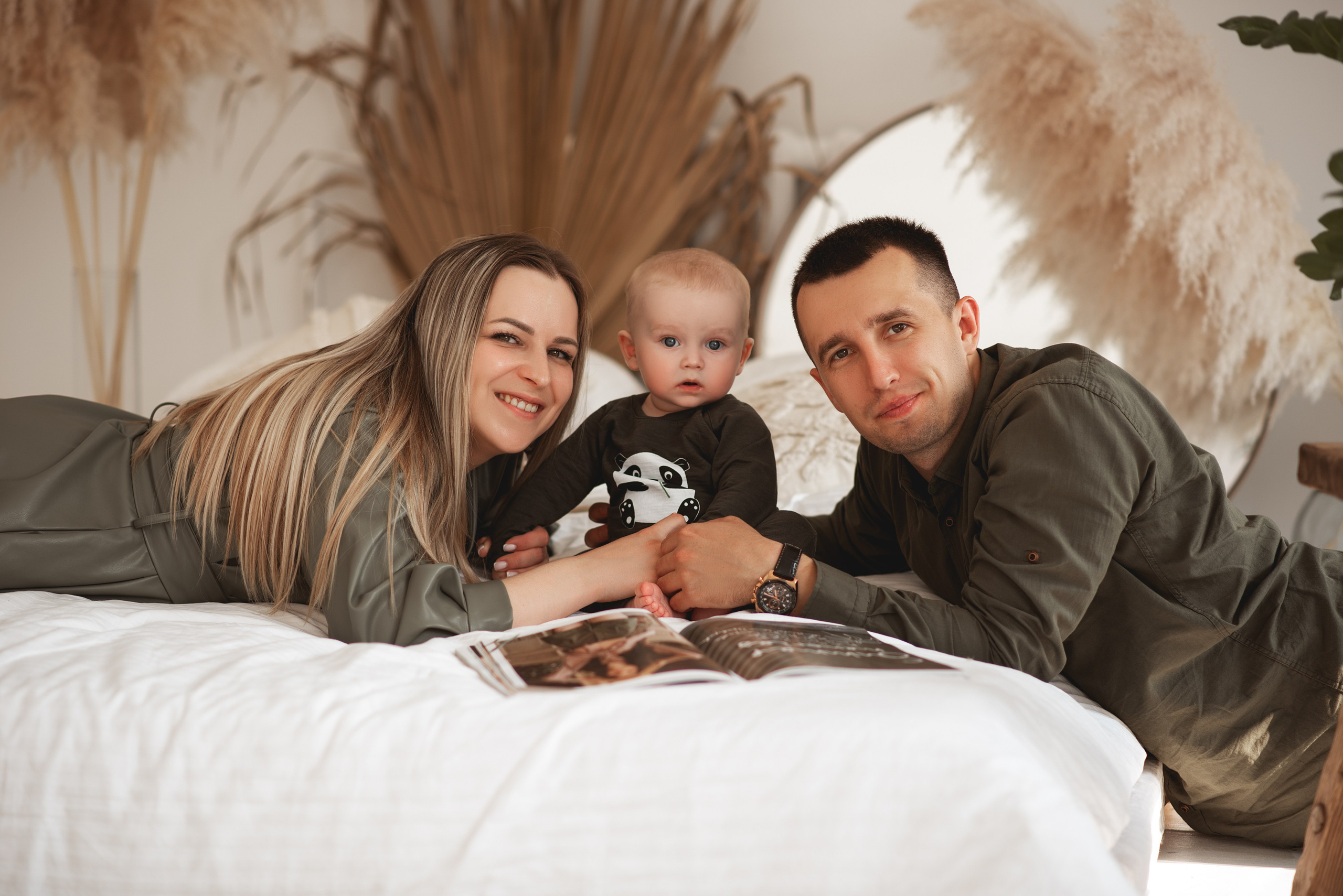 Семейная фотосессия Полина Игорь Богдан. Семейный фотограф в Южно-Сахалинске Анастасия Лимарева