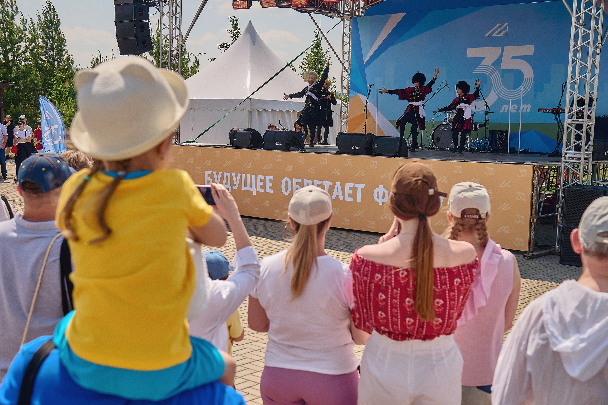 Монолитхолдинг — Емельяновское озеро. Фотограф Яковлев Роман — Красноярск