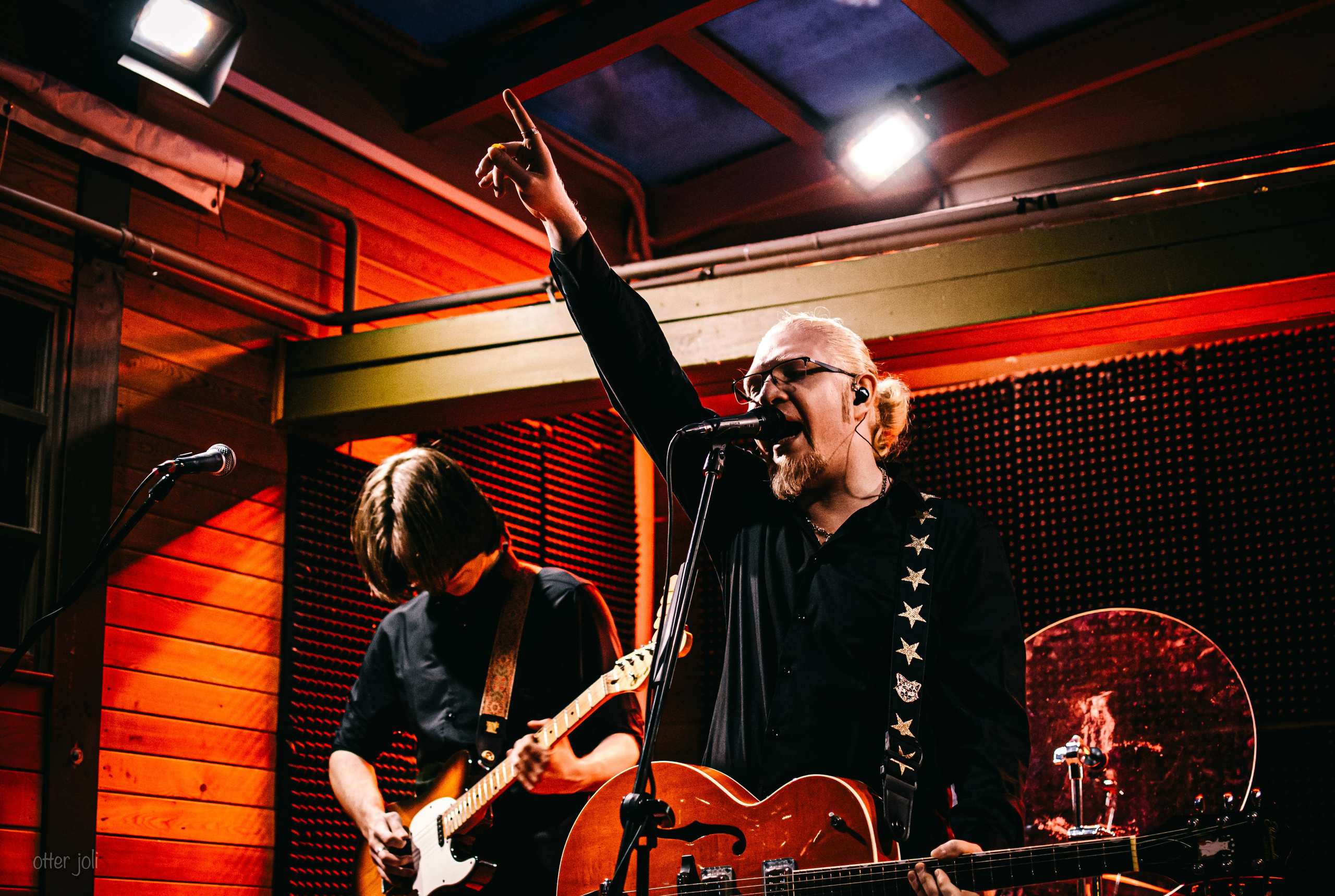 Голова Муэссы | Китайский лётчик Джао Да. Концертный репортёр Валерия Сафина