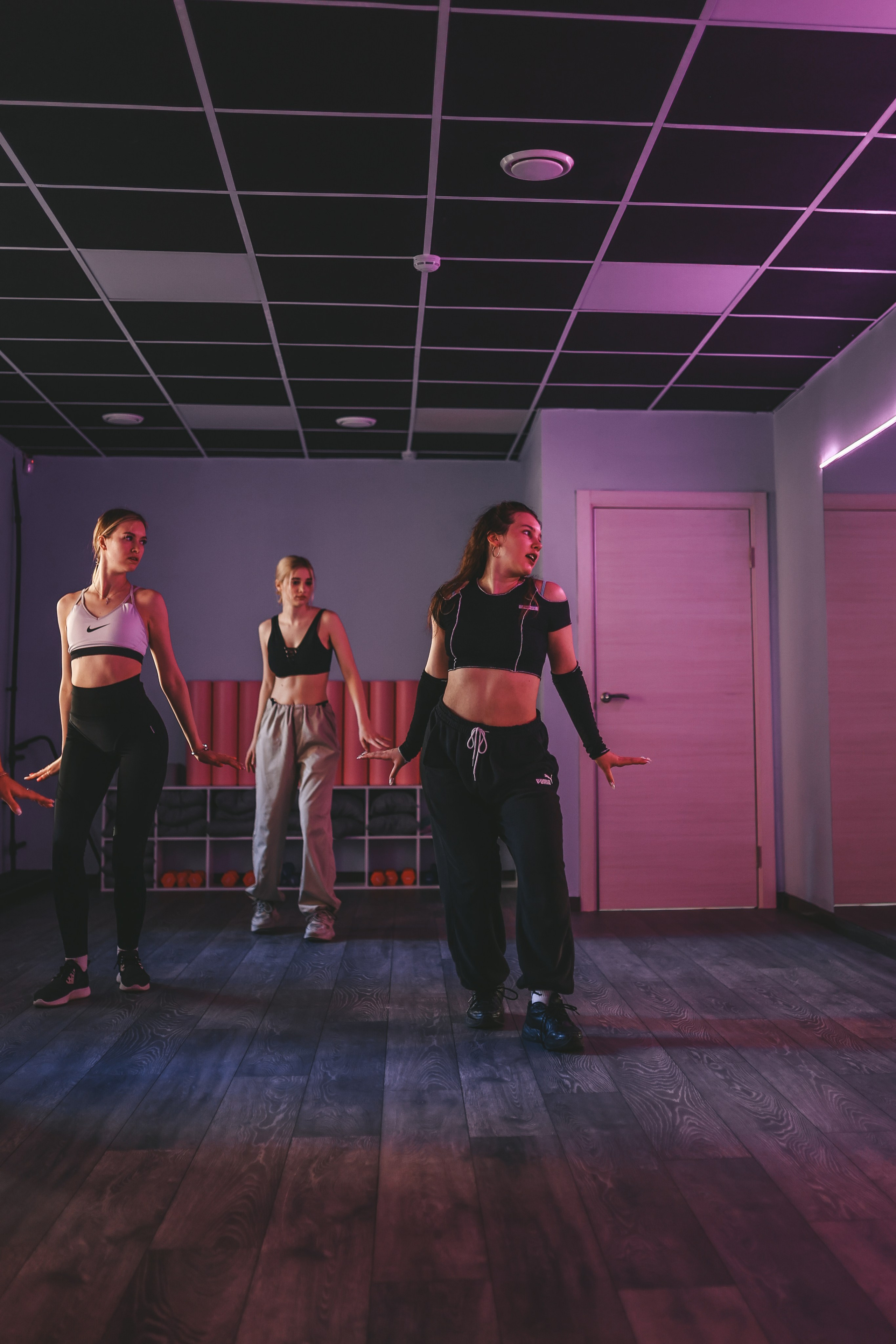 Студия растяжки «Rassvet». Мария Добычина — профессиональный фотограф Крыма, Ялты и Севастополя