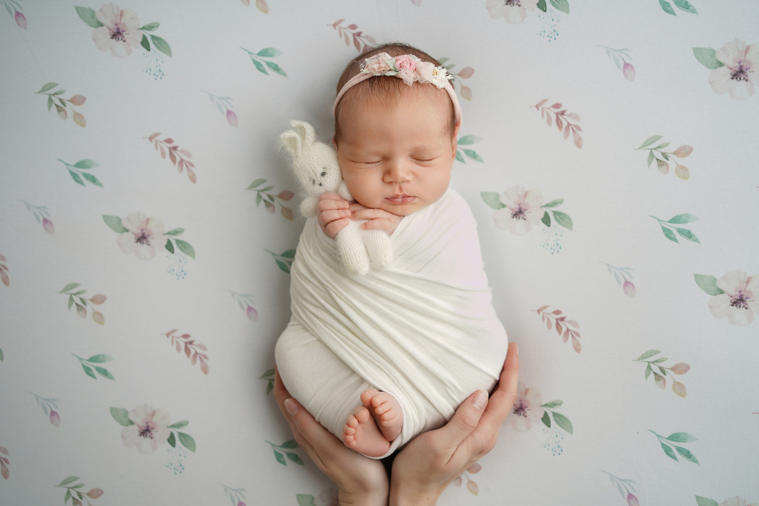 Кокон. Детский фотограф и фотограф новорожденных в Калининград Оксана Иваний