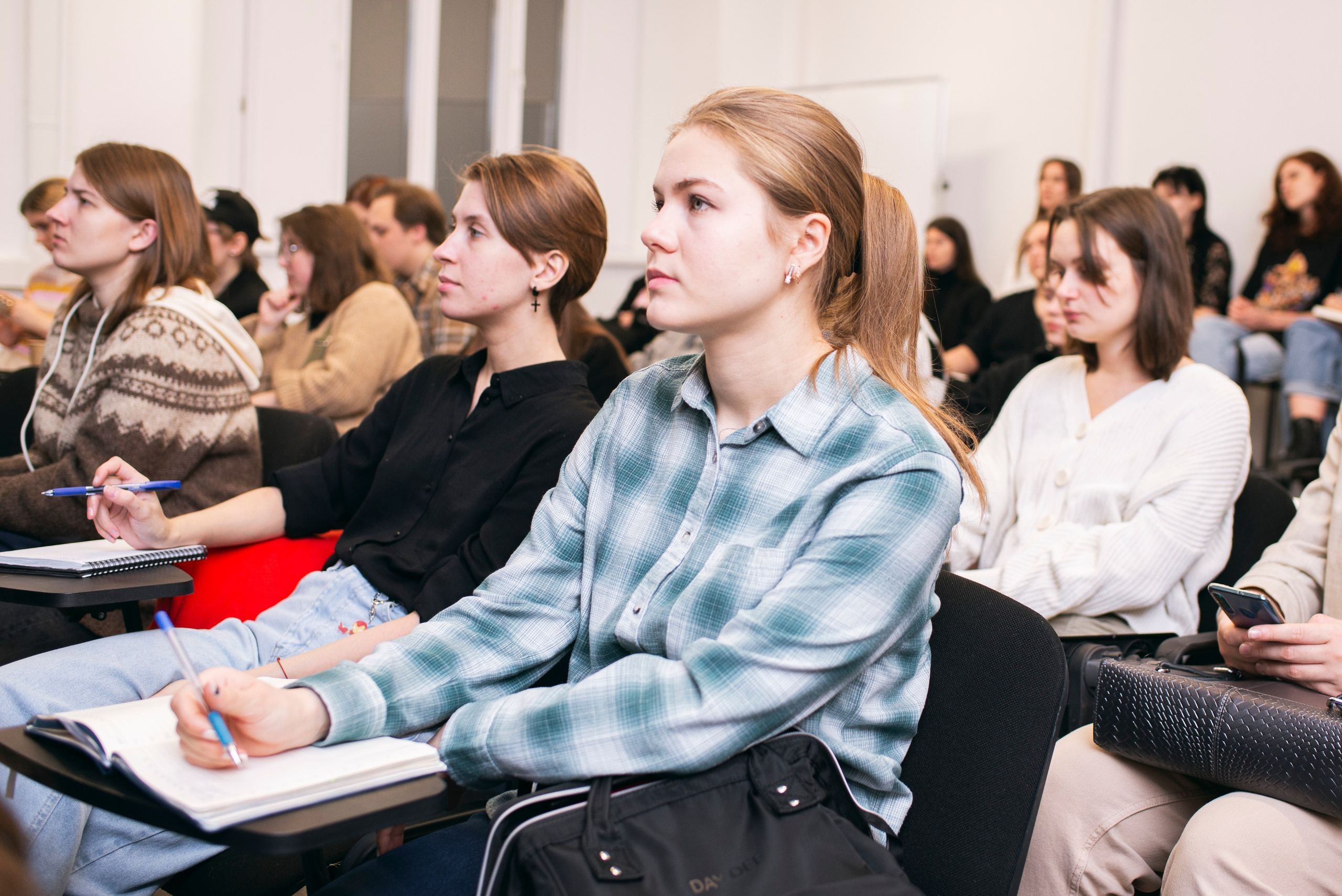 Конференция «Комикс и анимация» CREATIVE HUB (hse). Фотограф в Москве Алейникова Евгения