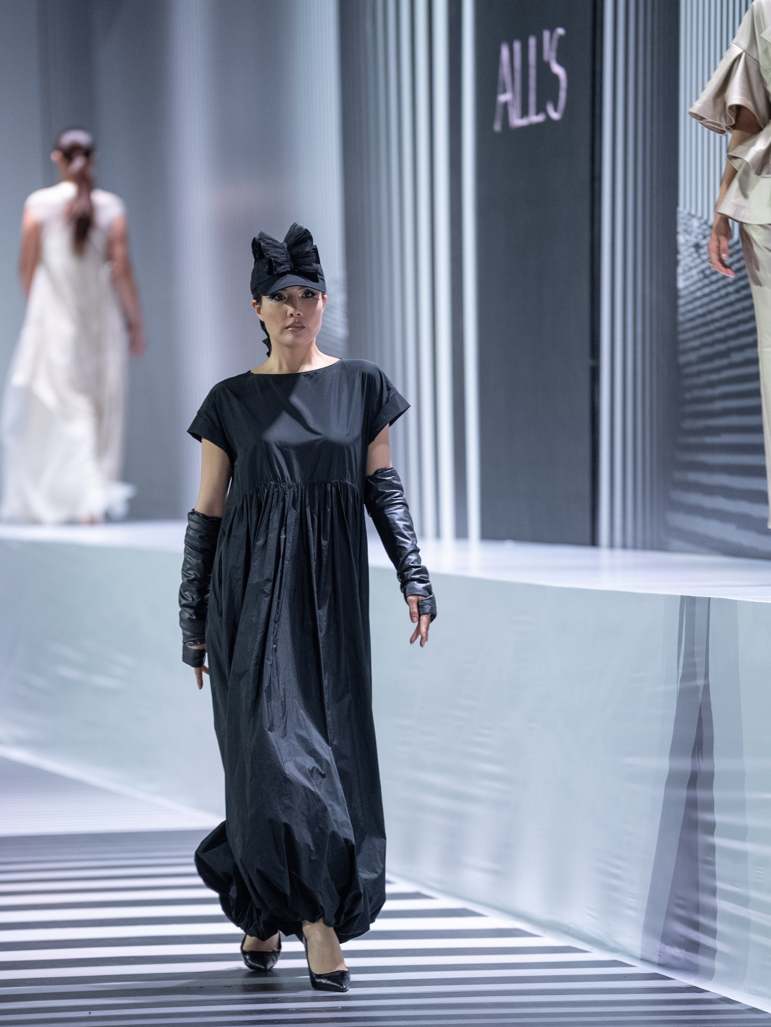 ALL’S (Tanya Levitskaya, Германия). Сайт Алматинского НЮ АРТ, будуар и фэшн фотографа Дениса Карпенко