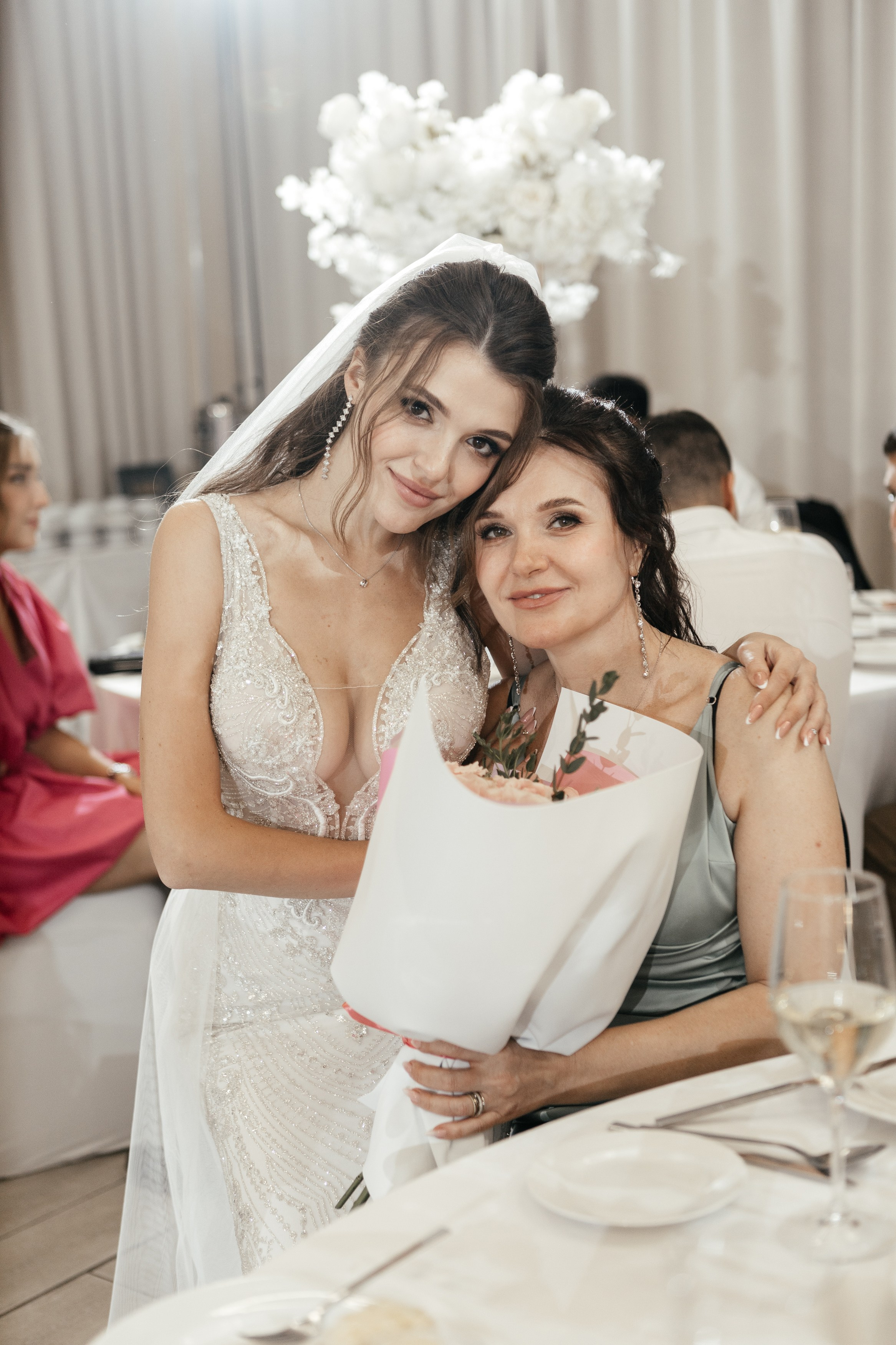 Свадебный фотограф Уфа — Руслан ГабдлисламовЖивые эмоции, красивые кадры, воспоминания на всю жизнь.Работаю по всей Республике Башкортоста. Свадебный фотограф Уфа Руслан Габдлисламов