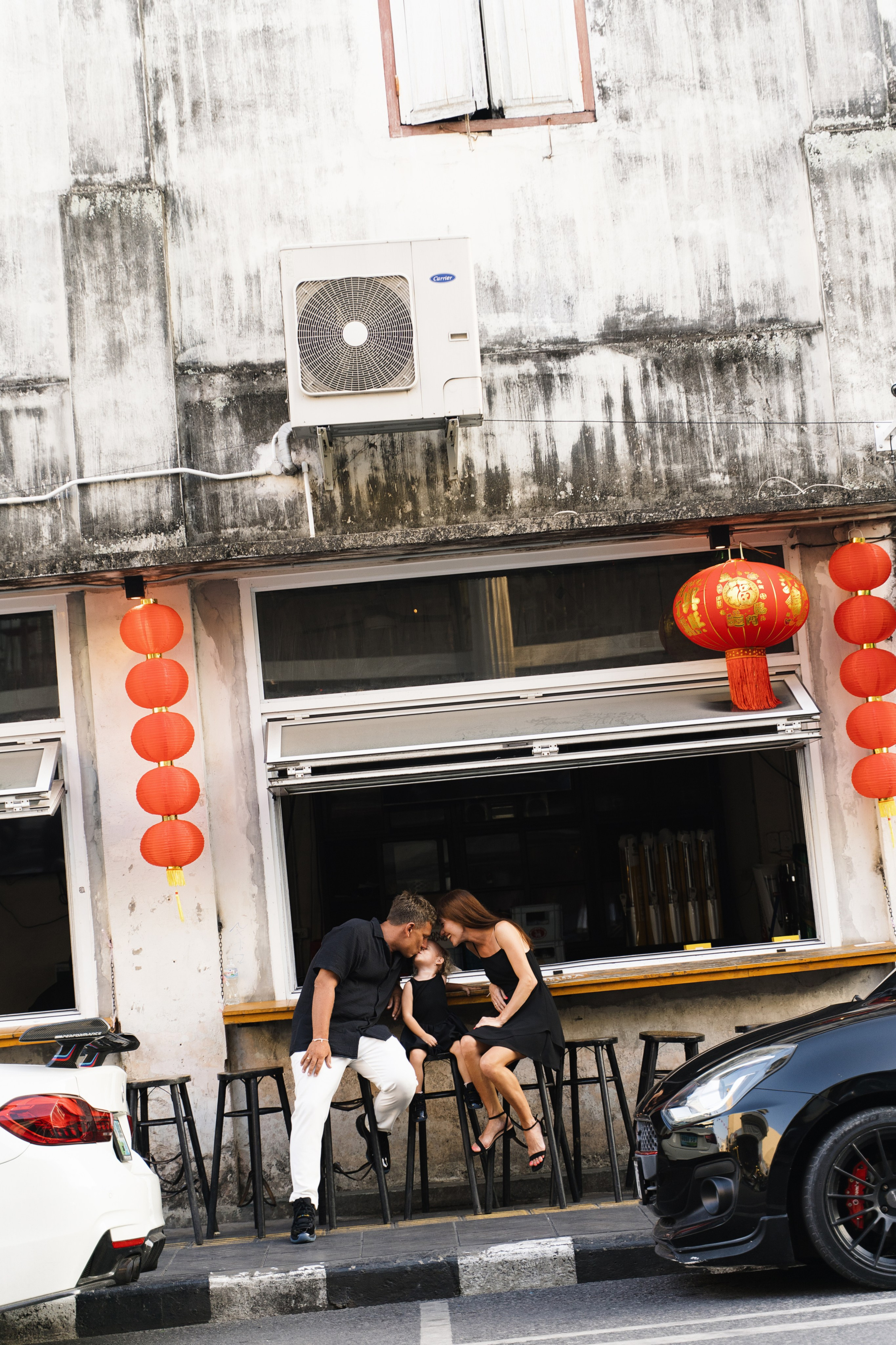 FAMILY FIRST. Photographer in Phuket Andrei Valiev