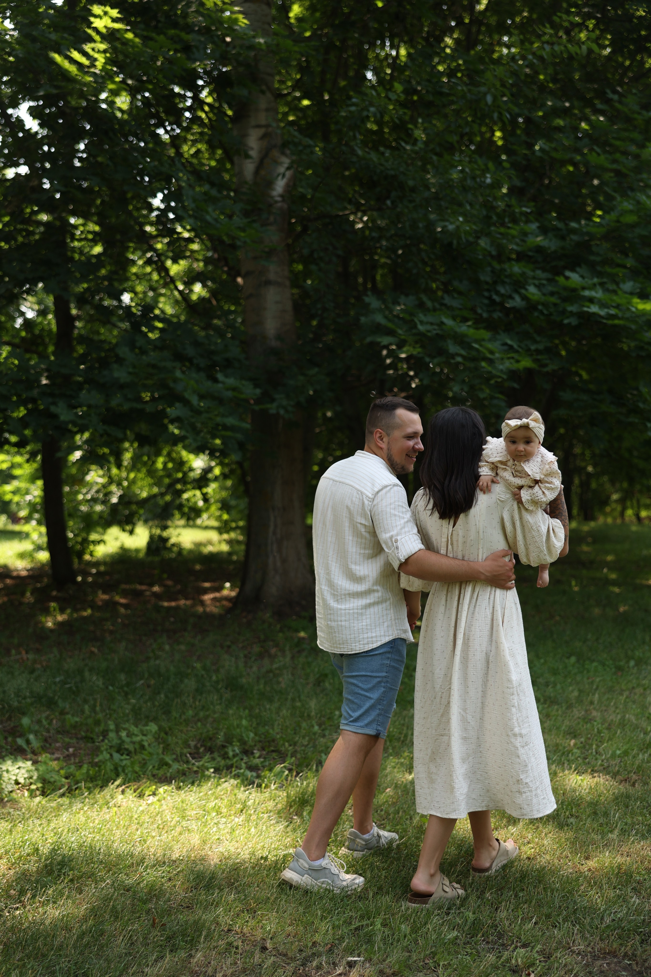 Мила, Валера и Оливия. Свадебный и семейный фотограф в Москве Ломова Ирина