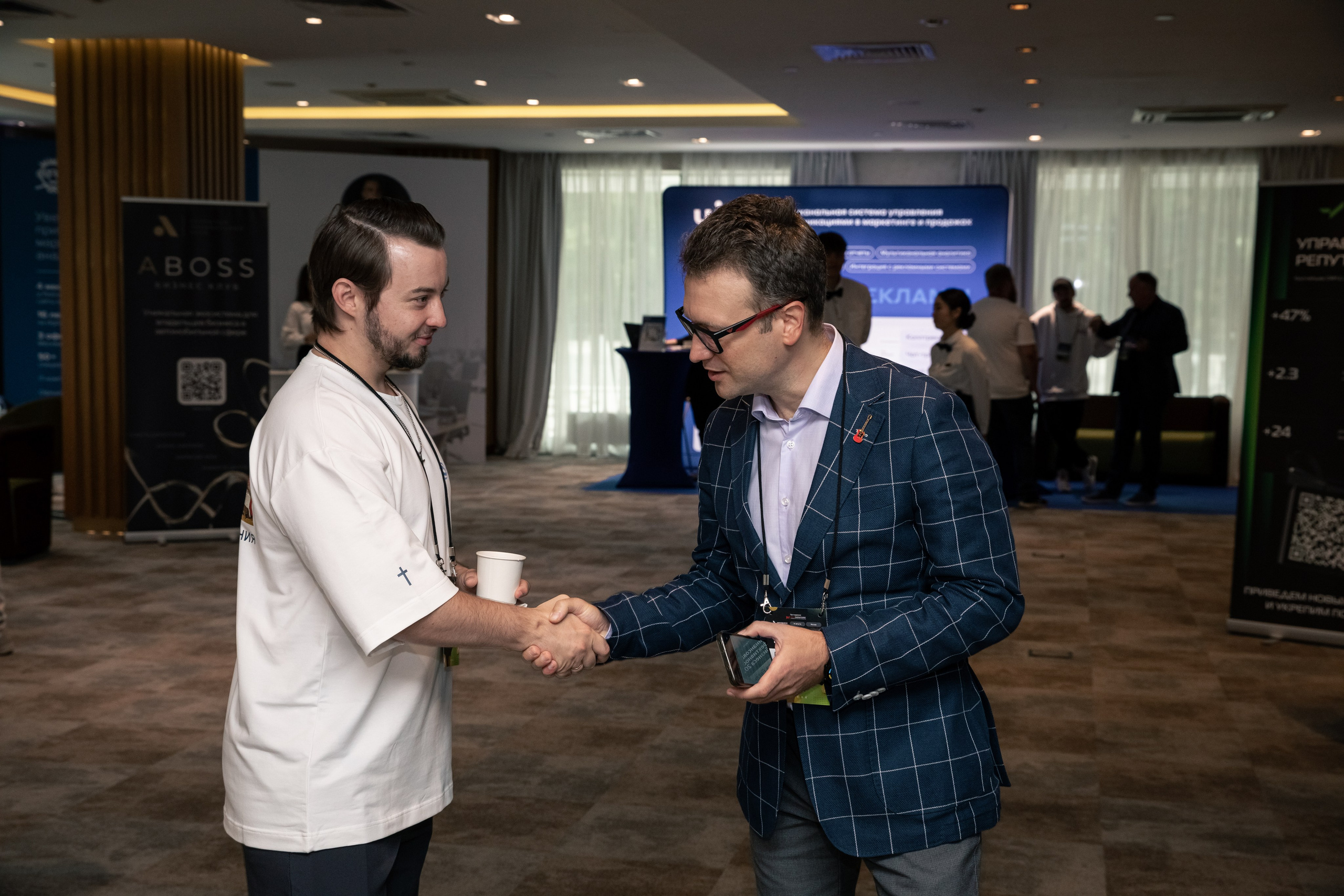 АВТОБОСС | Лекция Финансовая Эффективность Автобизнеса 2025. Фотограф брендов и бизнеса в Москве Алексей Сентюрин