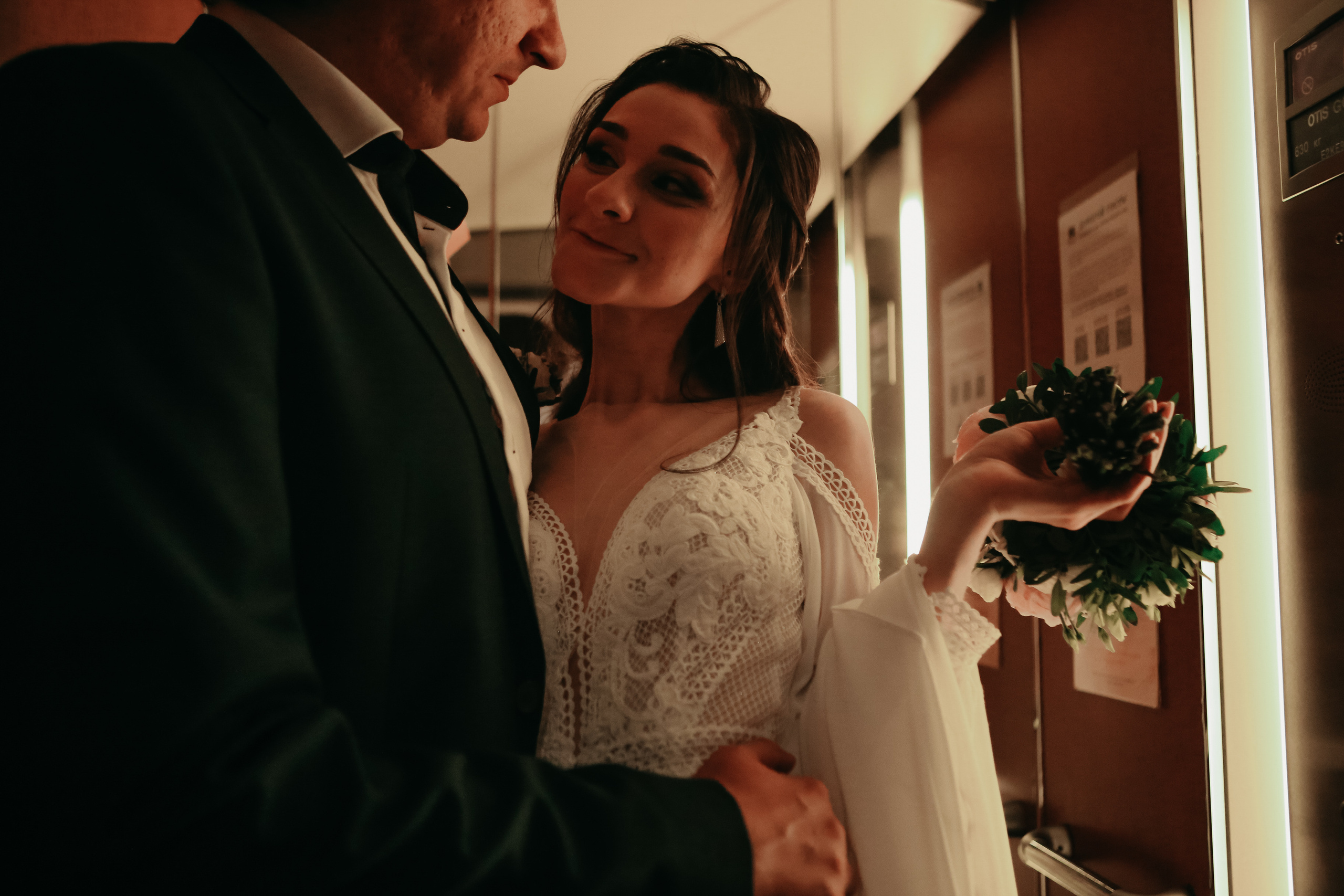 Свадебная фотосессия в Москве. Фотограф на Новой риге и в Москве Елена Елис