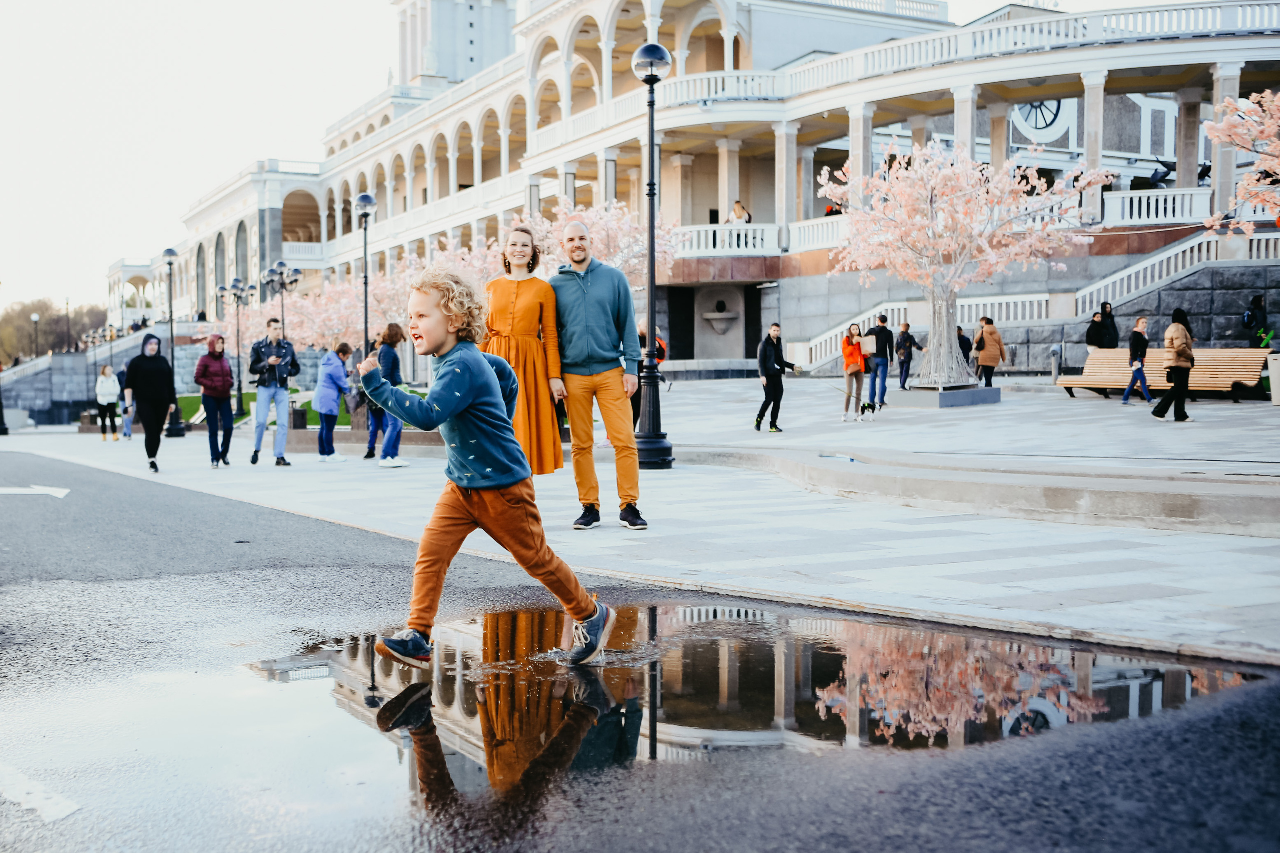 Речной вокзал для троих)). Фотограф на Новой риге и в Москве Елена Елис