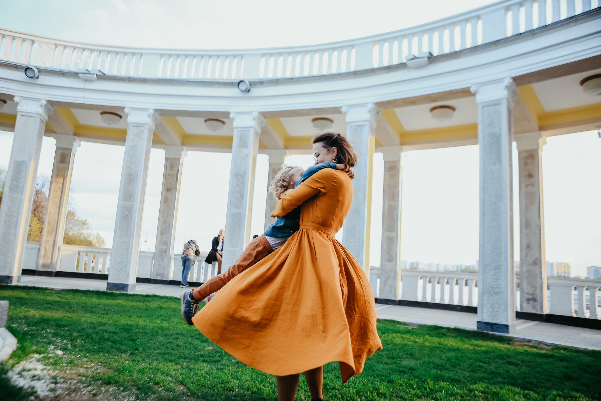 Речной вокзал для троих)). Фотограф на Новой риге и в Москве Елена Елис
