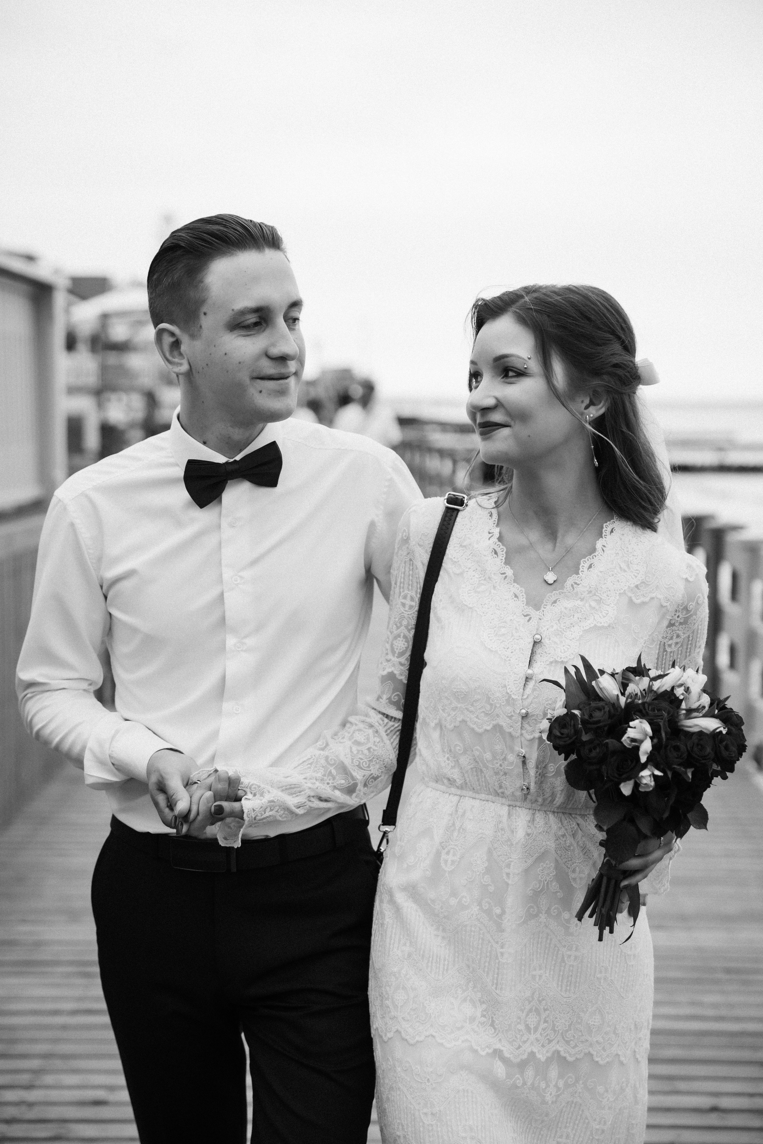 Летняя свадьба в городе. Фотограф Зеленоградск Красильникова Елена