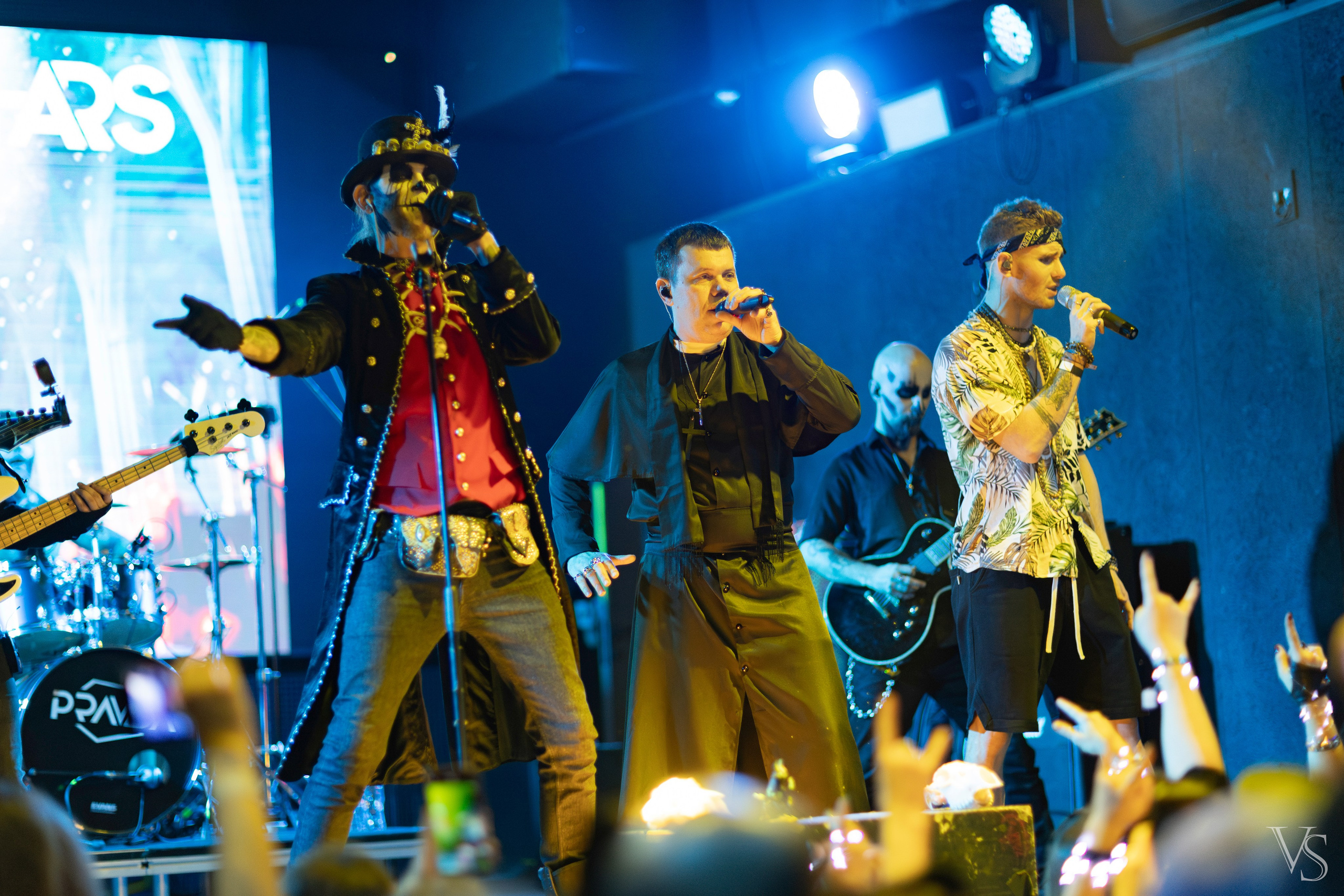 Above the stars. Проклятие Мамбо. Фотограф Виктор Степанов